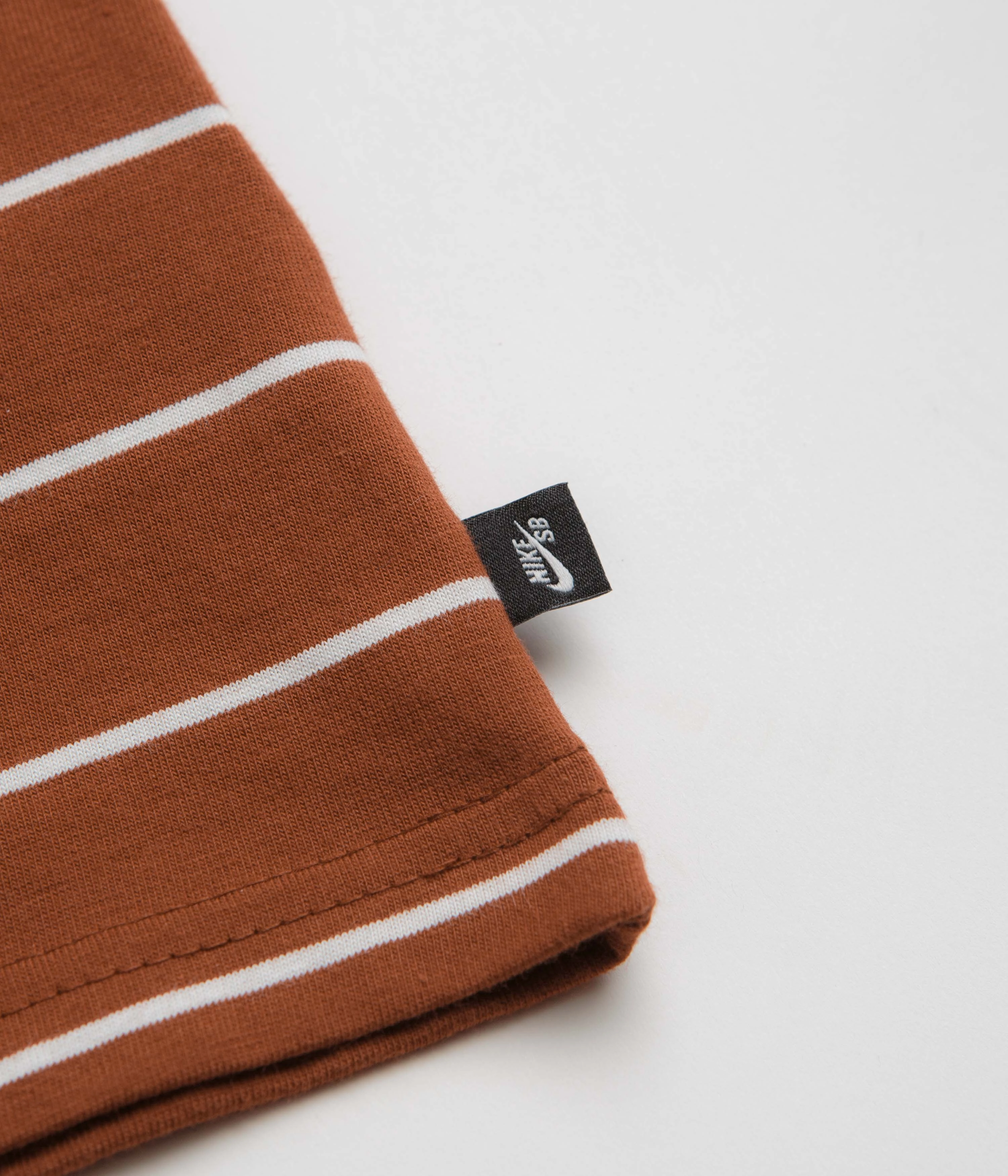 Essential Casual Polka Dot Pattern Nike SB Stripe T-Shirt - Cinnamon