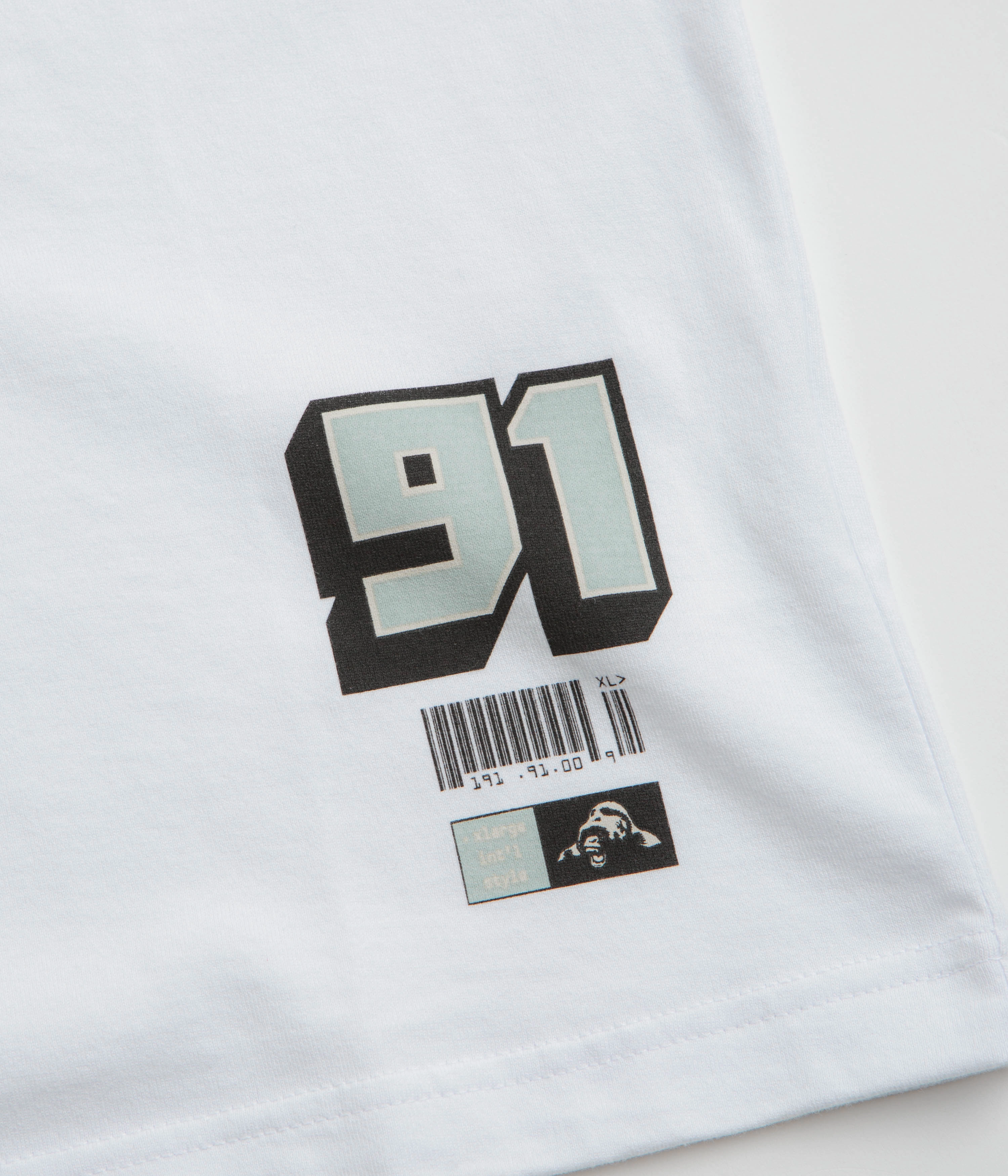 Everyday Fit Modern Style Trend XLarge International Style T-Shirt - White