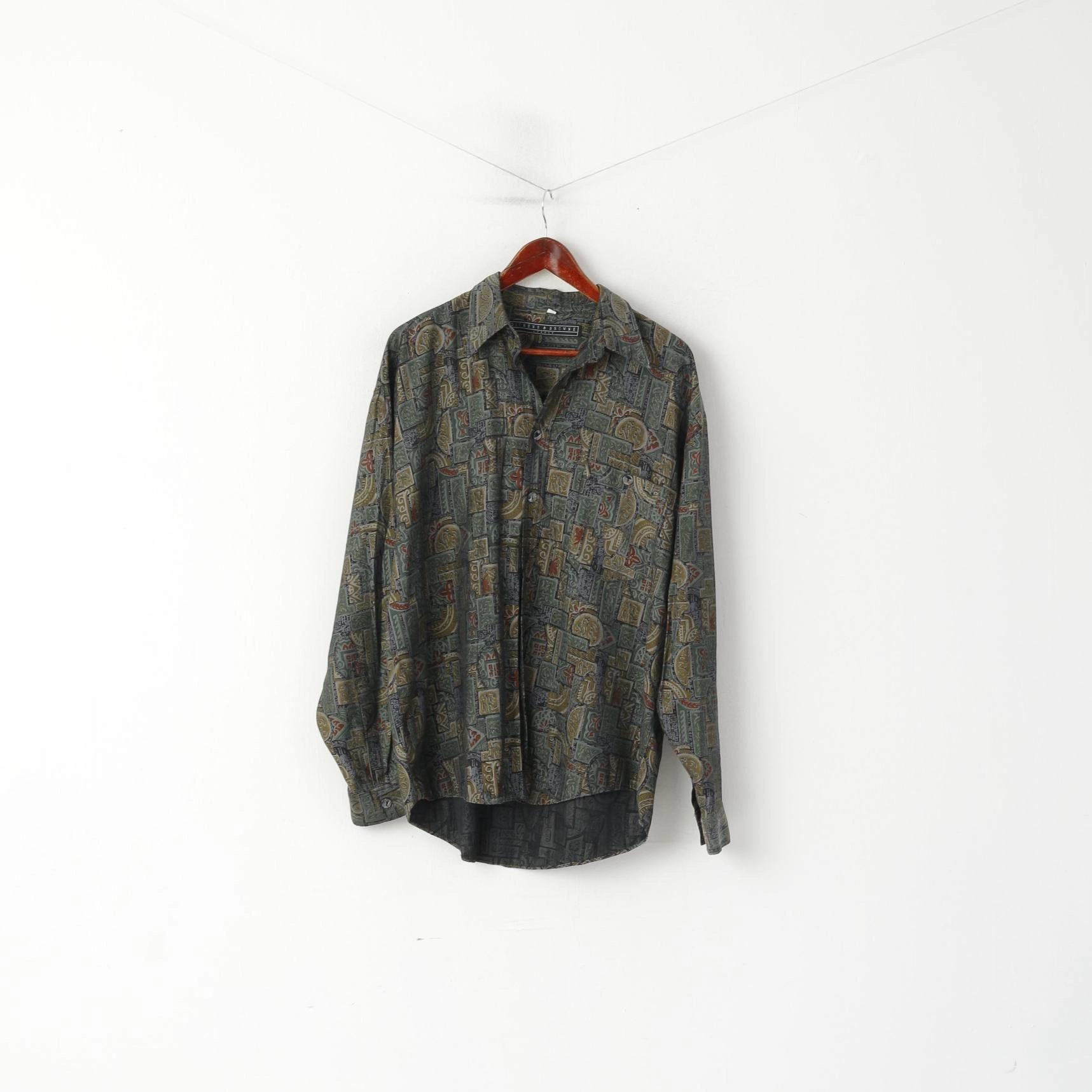 Dickens & Browne Men 4 XL Casual Shirt Green Retro Printed Viscose Long Sleeve Top Fashion Forward Contemporary Fashion