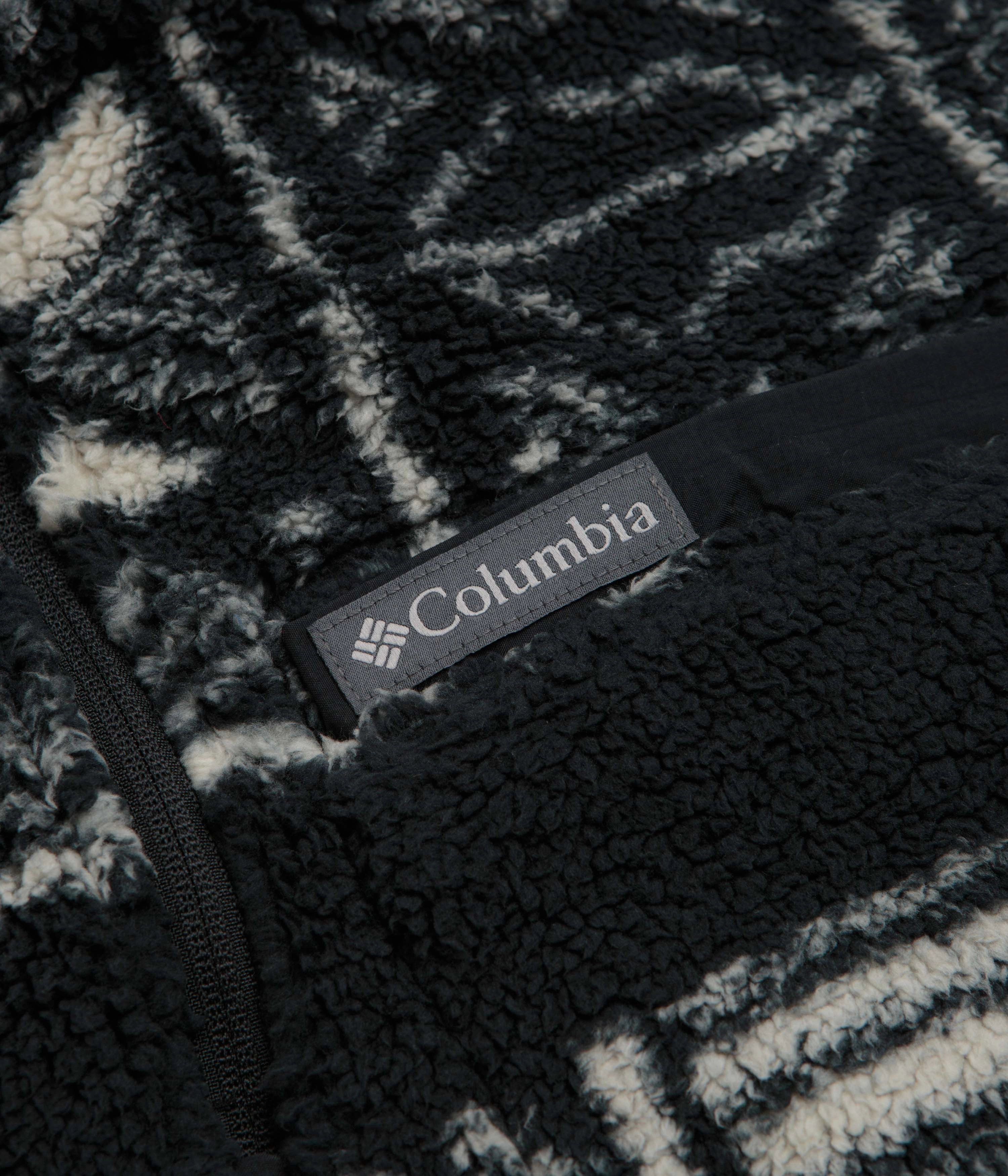 Columbia Rugged Ridge High Pile Half Zip Fleece - Black / Deschutes Days Workwear Outfit Outdoor Duty