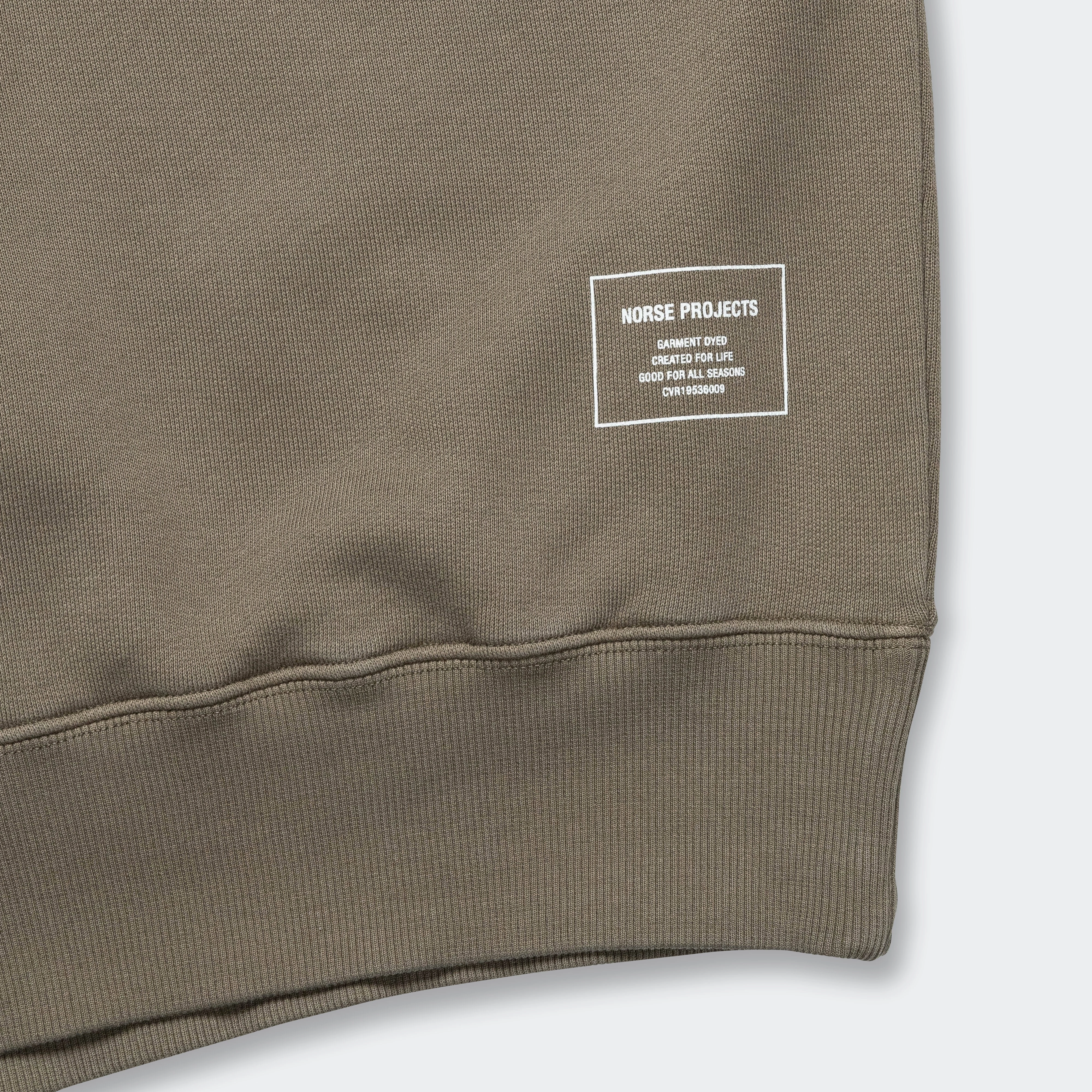 Marten Relaxed Organic Raglan Sweatshirt - Sediment Green Chilly Day Outfit Sporty Look