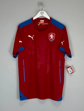 Fluid motion 2014/15 CZECH REPUBLIC *BNWT* HOME SHIRT (L) PUMA