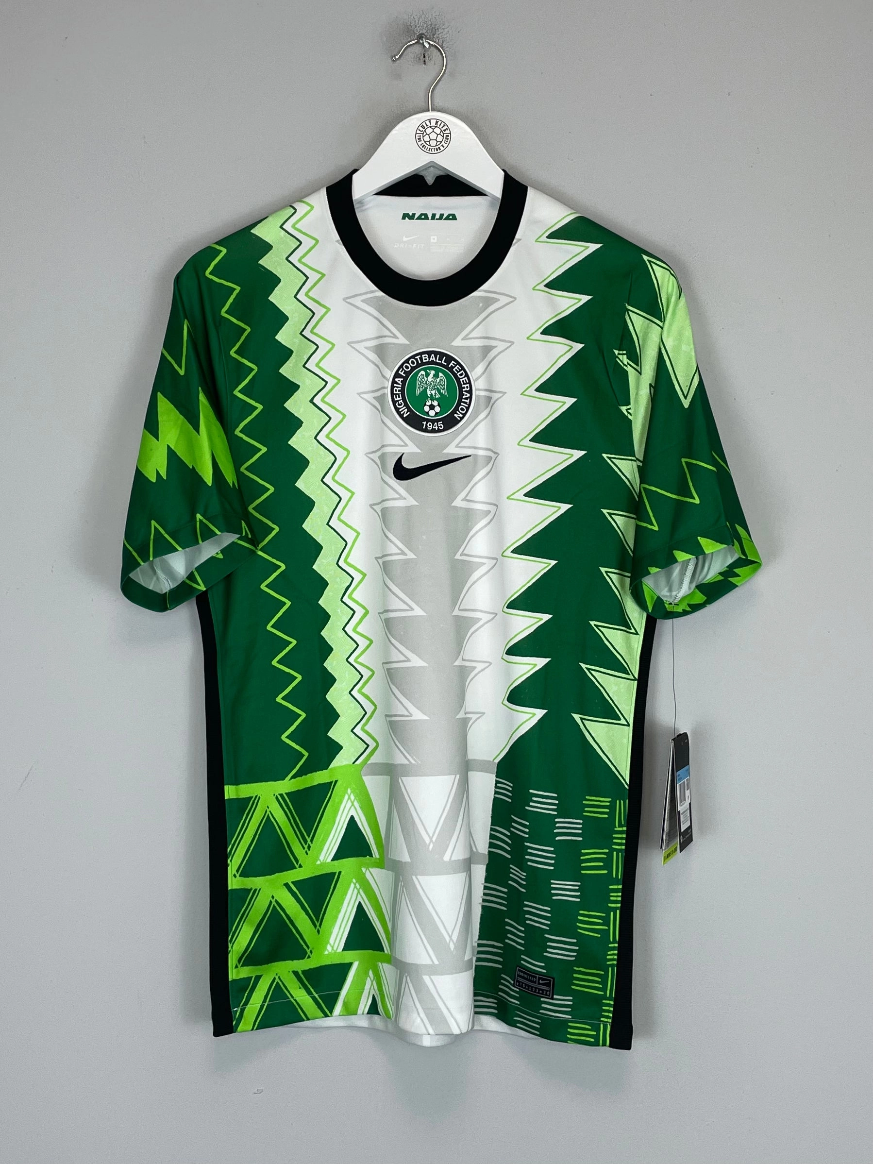 Sporty Outfit Moisture Management System 2020/21 NIGERIA *BNWT* HOME SHIRT (M) NIKE