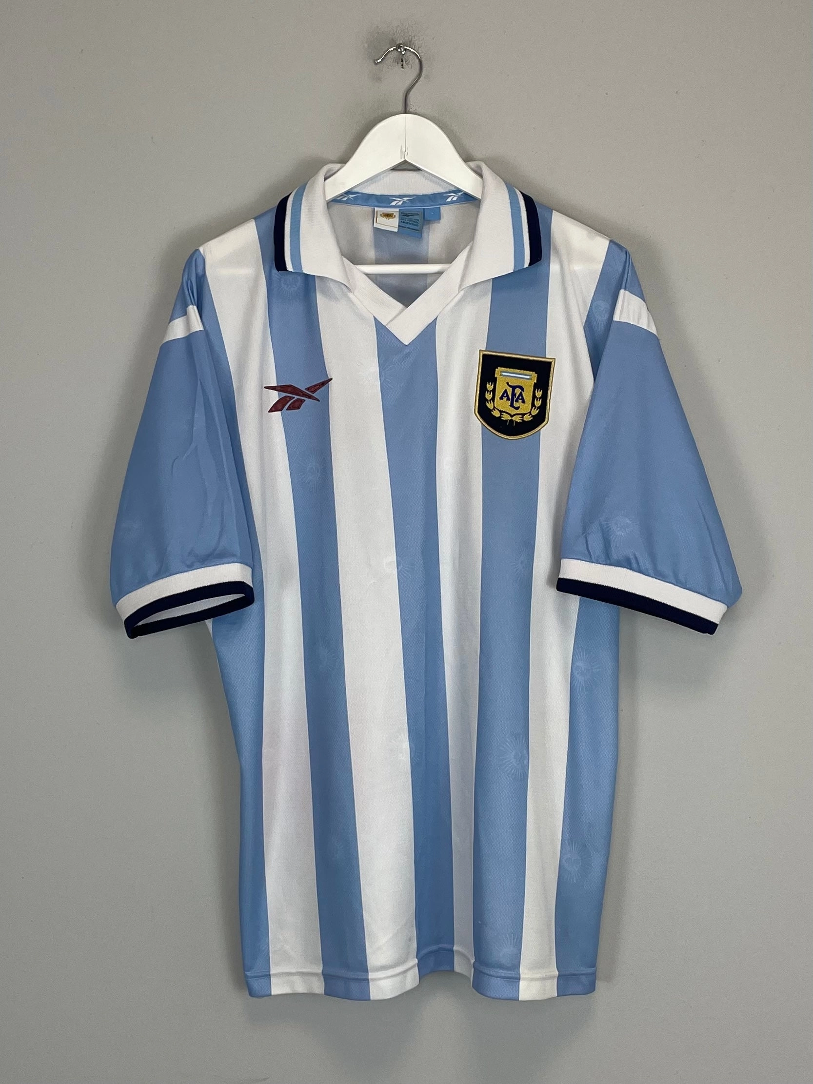 1999/00 ARGENTINA HOME SHIRT (L) REEBOK Light Grip Soft Binding Edges