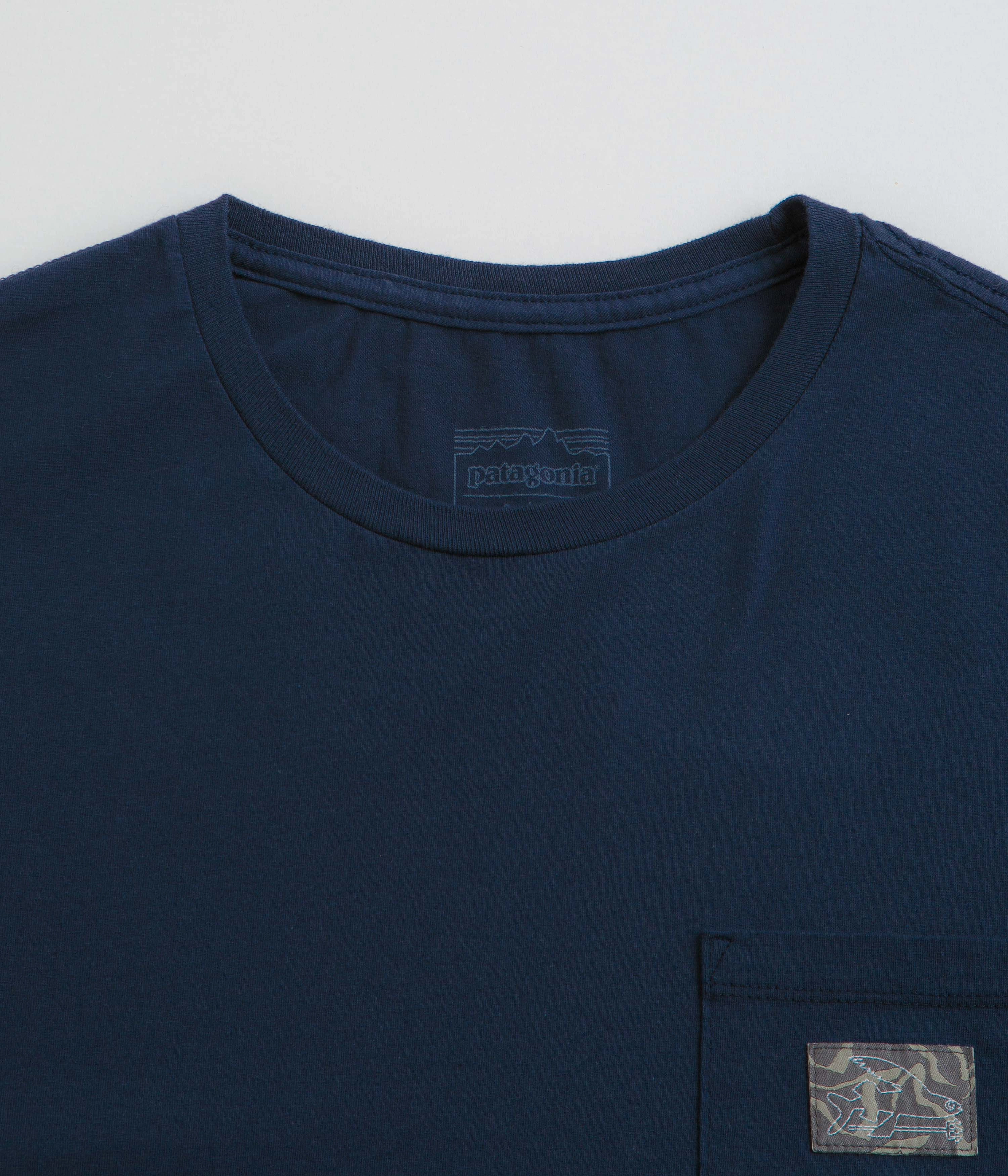 Active Style Trend Casual Everyday Patagonia Flying Fish Tides Organic Pocket T-Shirt - New Navy