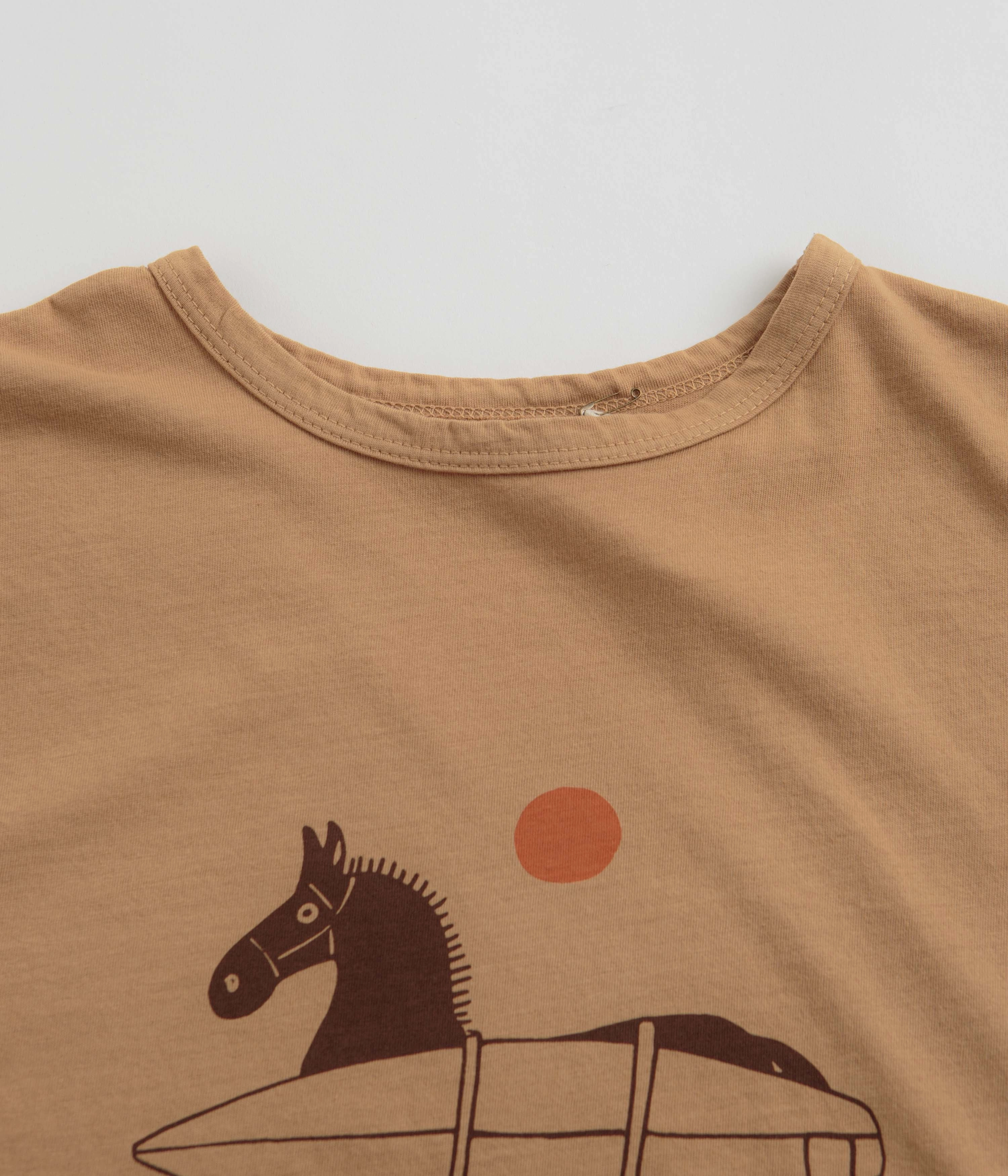 NonRestrictiveCut Comfort and style Mollusk Kids Grazer T-Shirt - Tan Earth