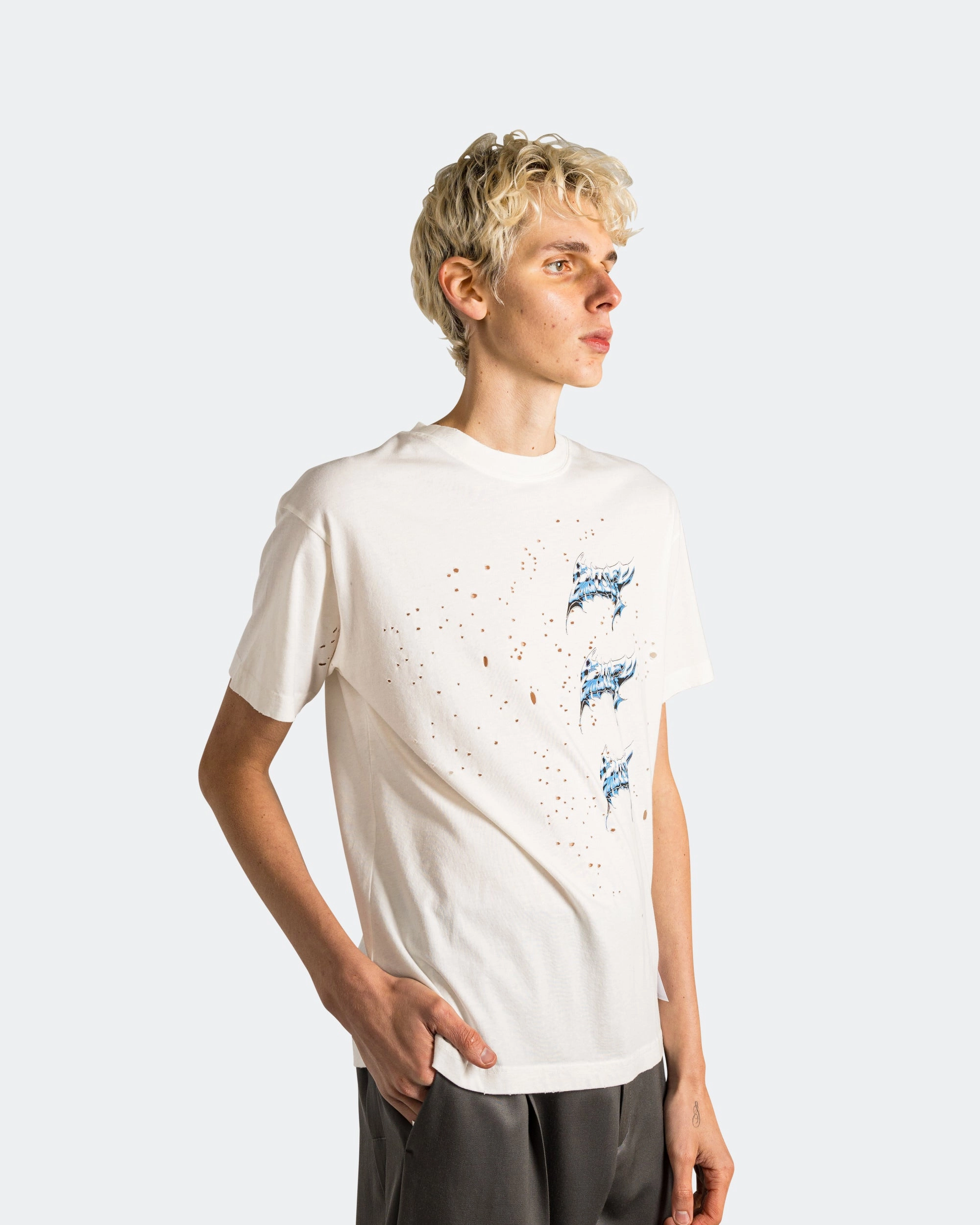 MothTech 'Liquid Metal' T-Shirt - Off White EasyCareFabric AntiPillingTreatment