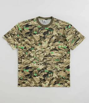 Simple and Cozy Nike ACG Leafcutter T-Shirt - Medium Olive