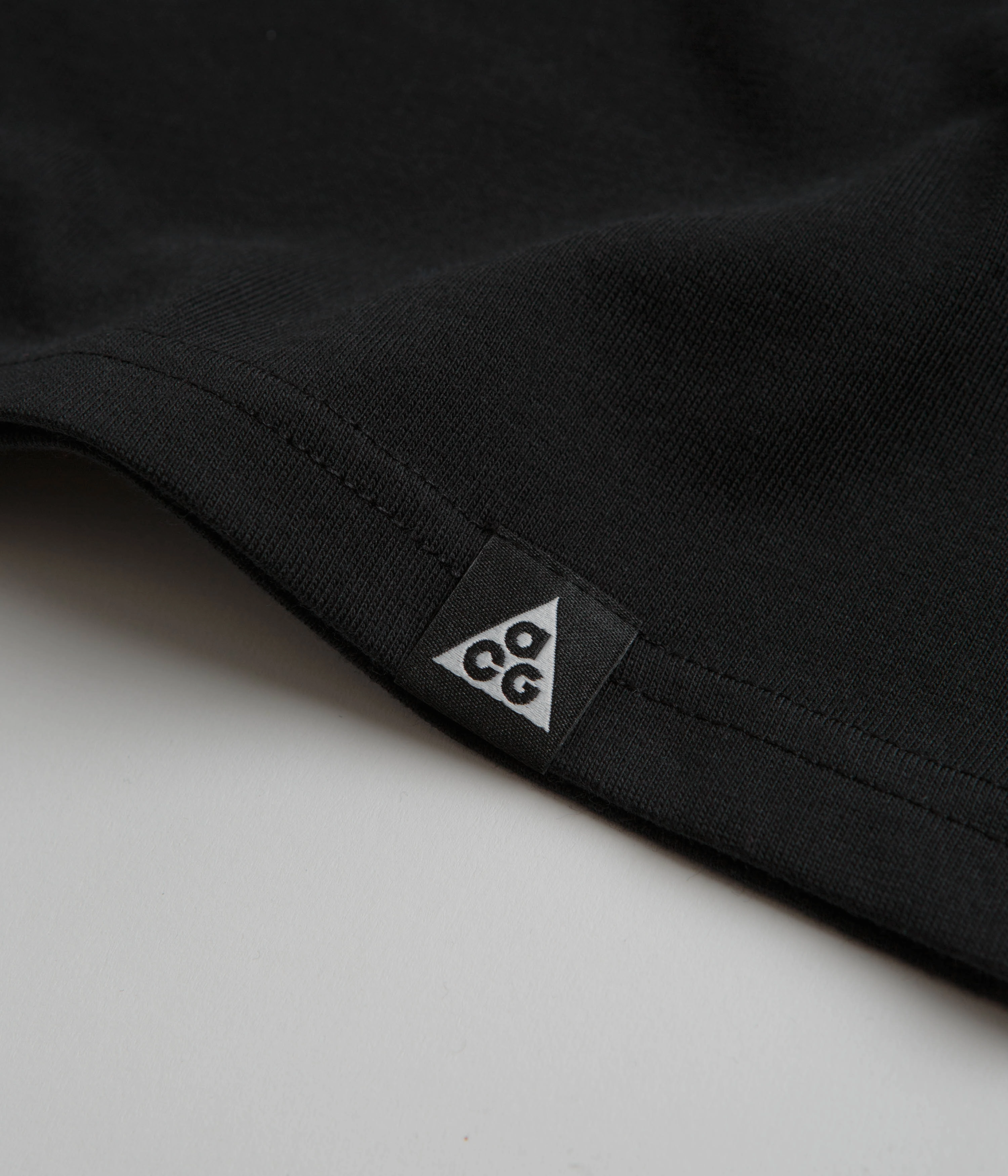 Nike ACG Toucan T-Shirt - Black sporty and comfortable Sporty and Stylish