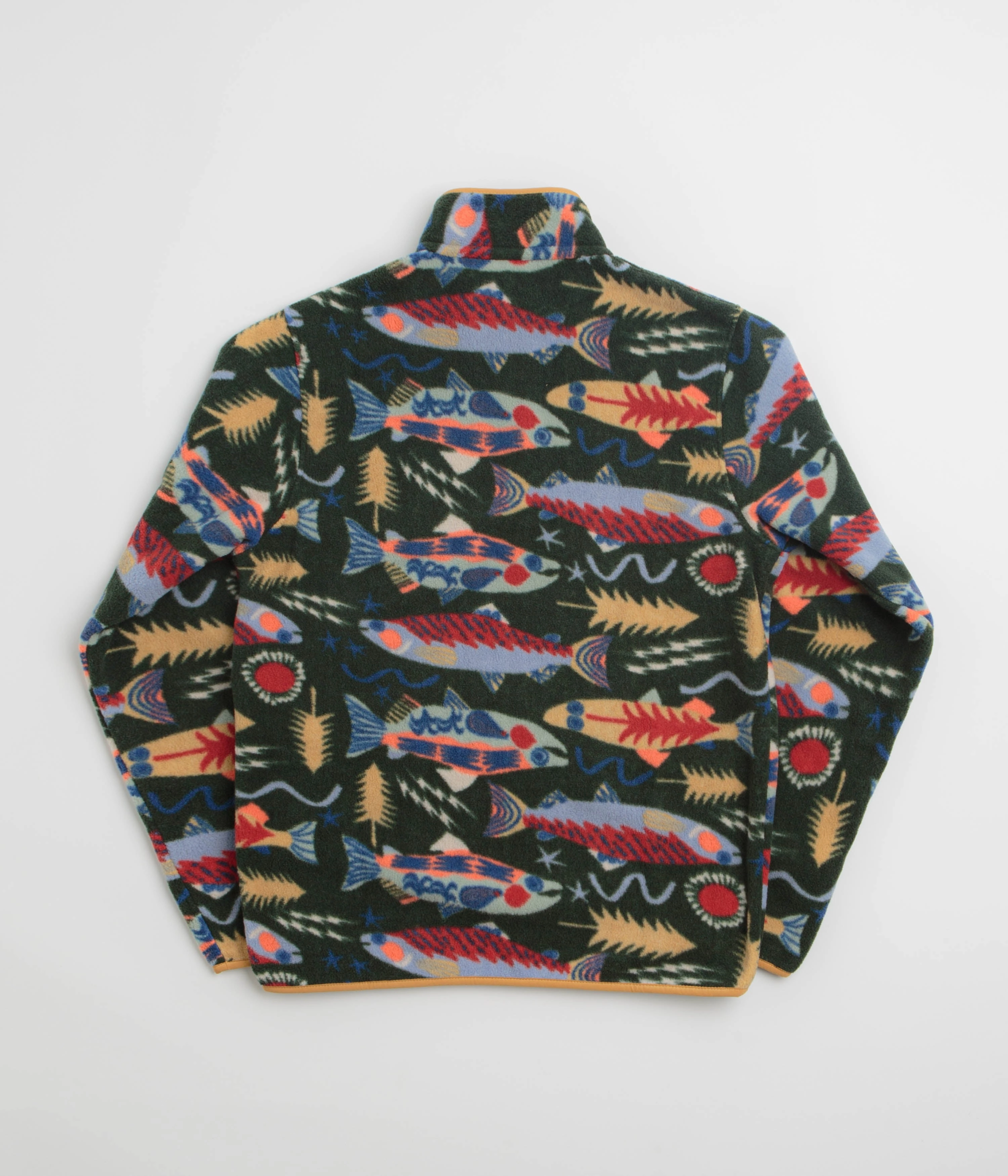 Patagonia Lightweight Synchilla Snap-T Fleece - Salmon Energy: Old Growth Green Sporty Look