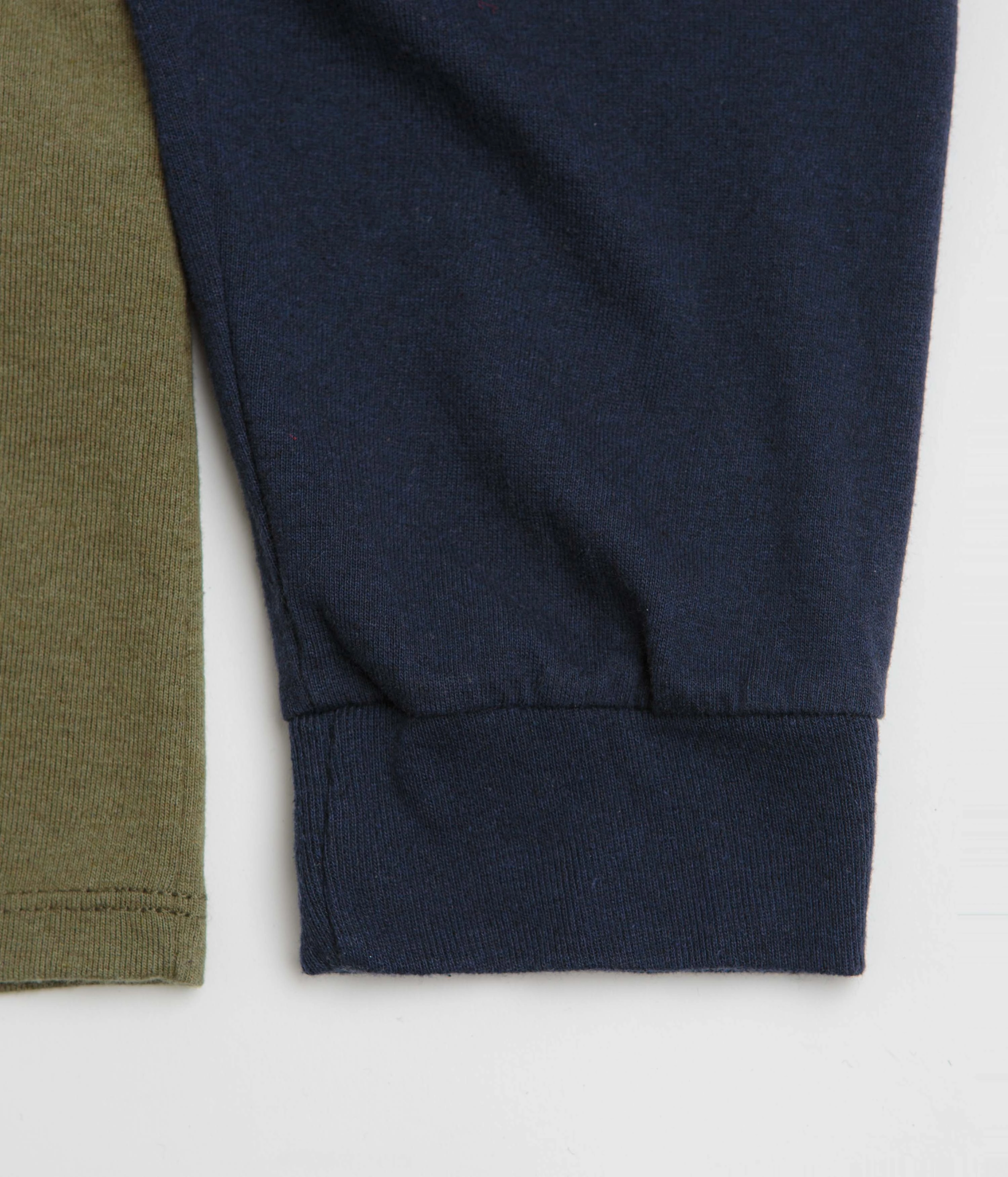 Patagonia Shop Sticker Pocket Responsibili-Tee Long Sleeve T-Shirt - Tent Green Ethically Sourced Materials