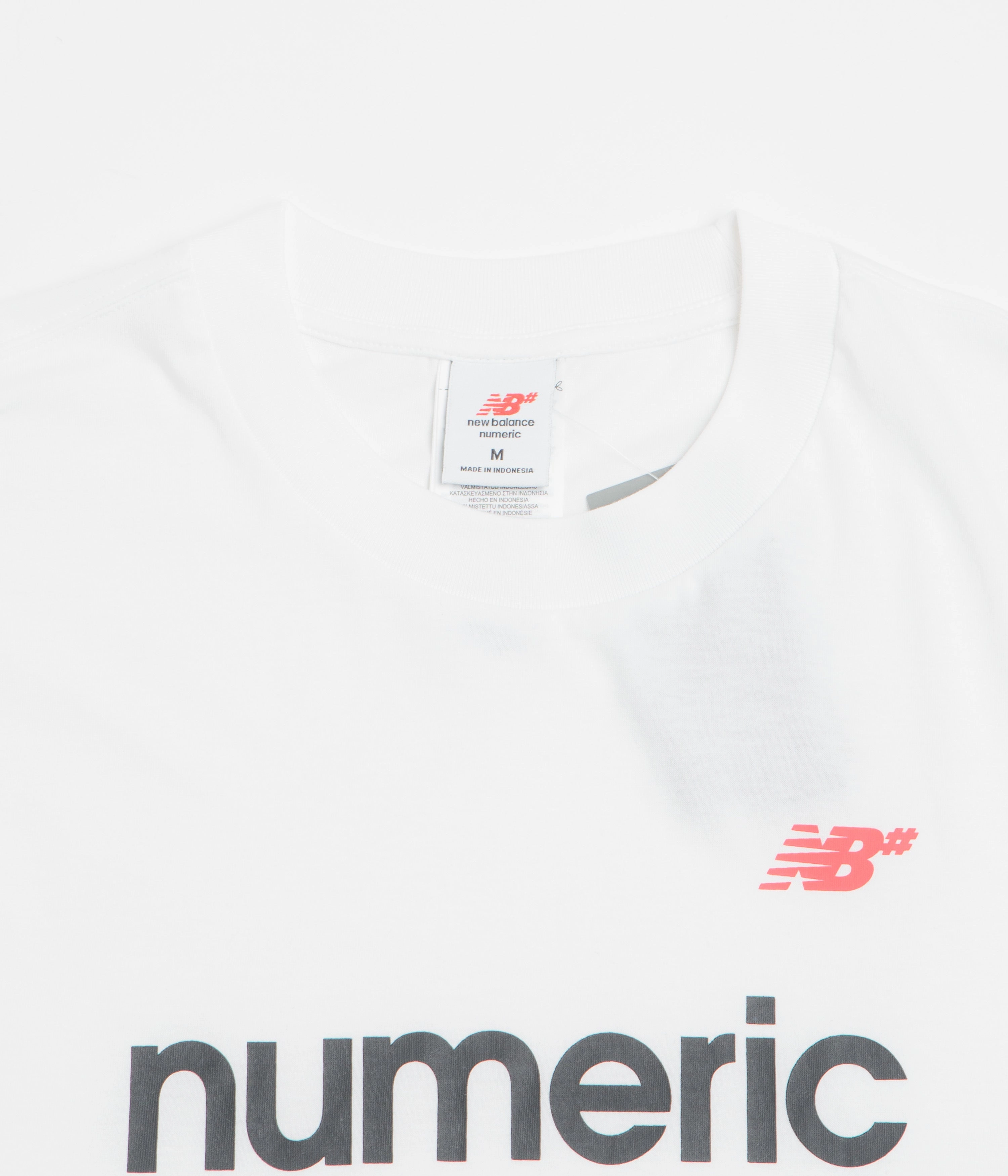 New Balance Numeric Linear Logo T-Shirt - White Simple and Light