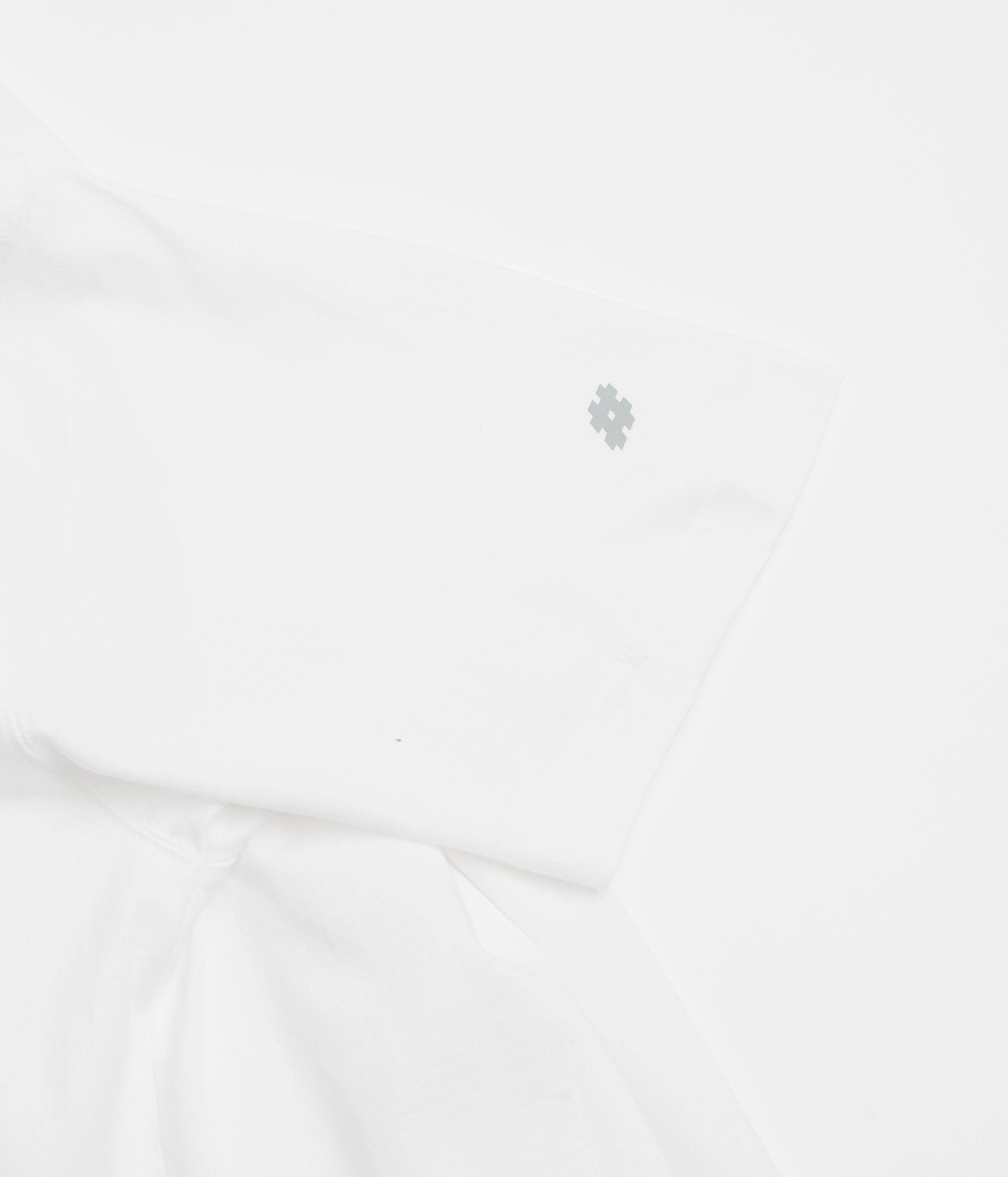 New Balance Numeric Small Logo T-Shirt - White Low Profile Collar