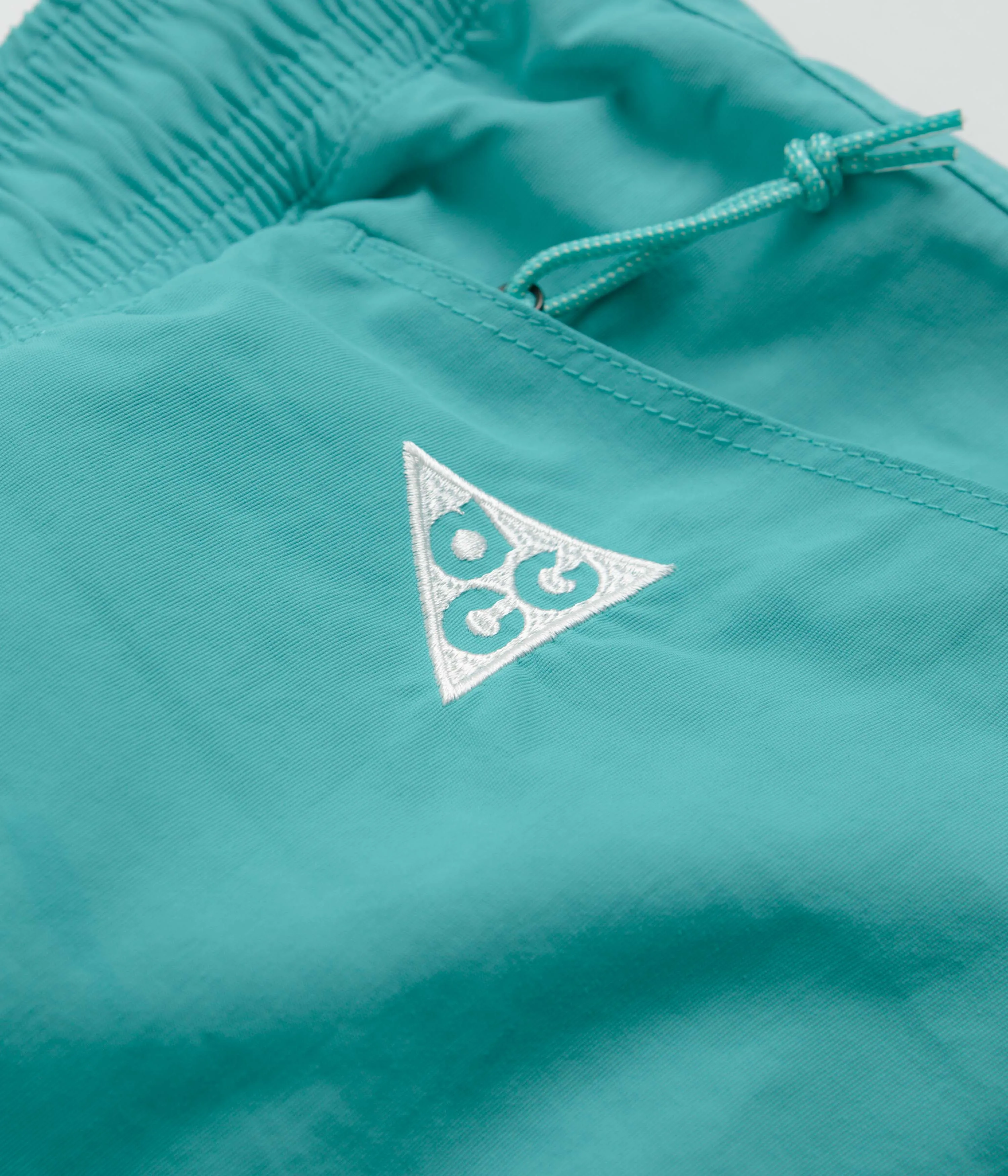 high - rise Nike ACG Reservoir Goat Shorts - Dusty Cactus / Summit White