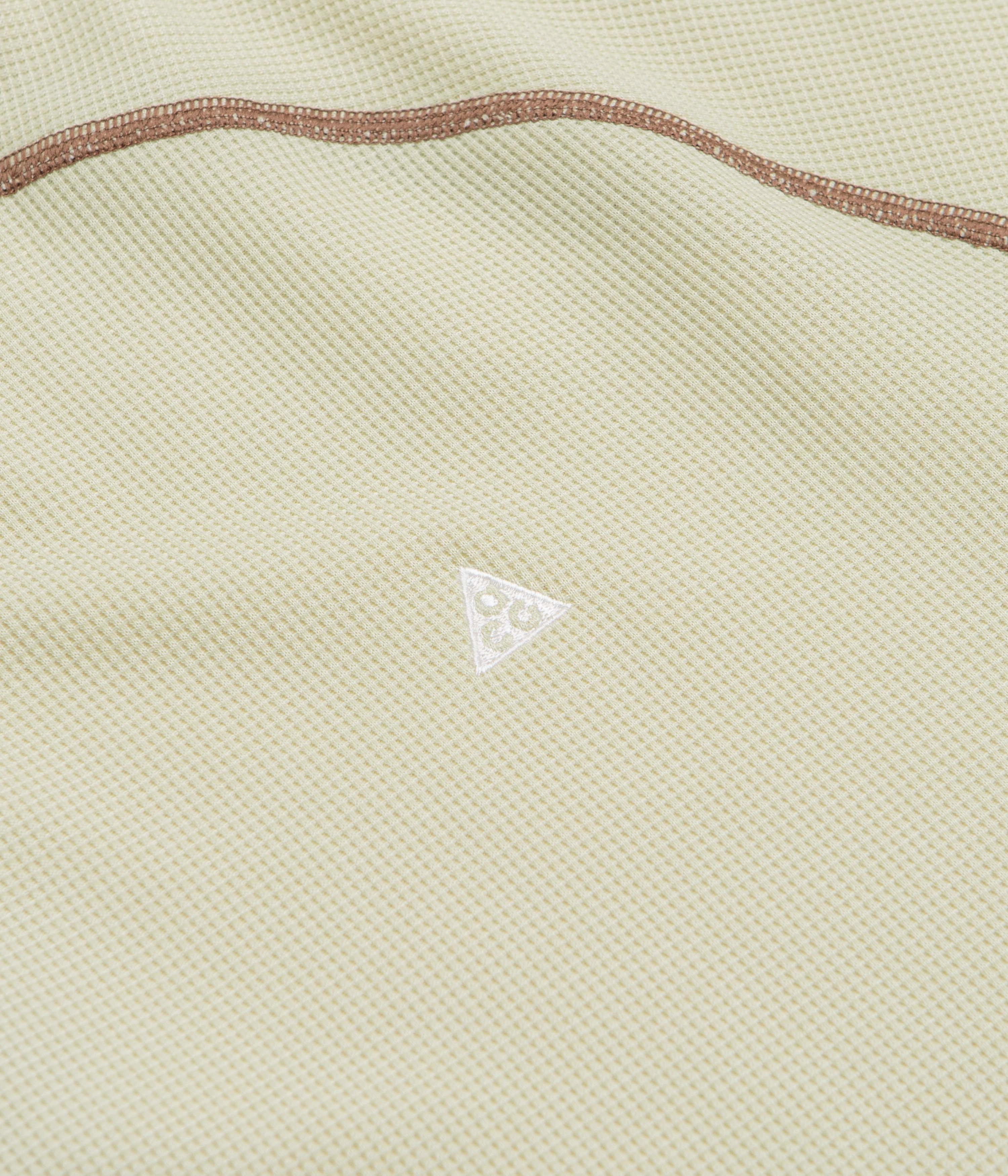 Nike ACG Chinati Long Sleeve T-Shirt - Light Khaki / Parachute Beige / Summit White Casual Fit