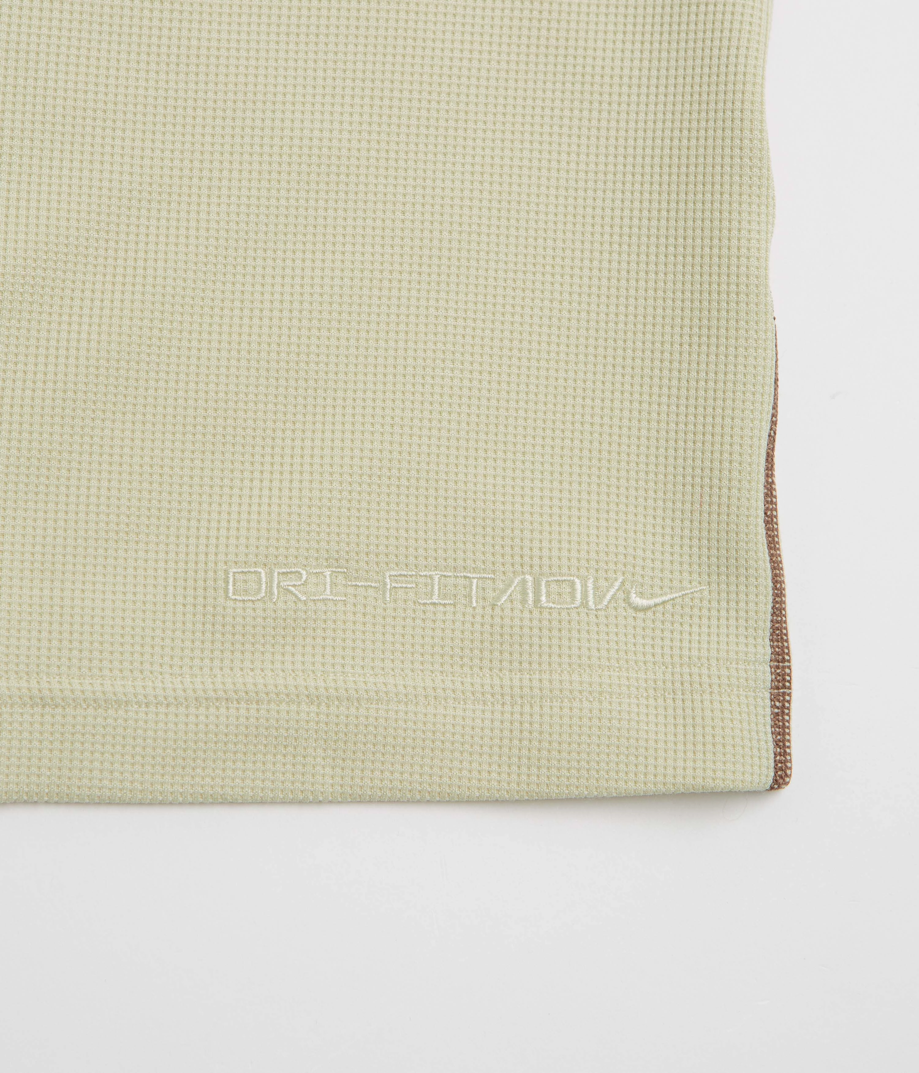 Timeless Look Wear Nike ACG Chinati Long Sleeve T-Shirt - Light Khaki / Parachute Beige / Summit White