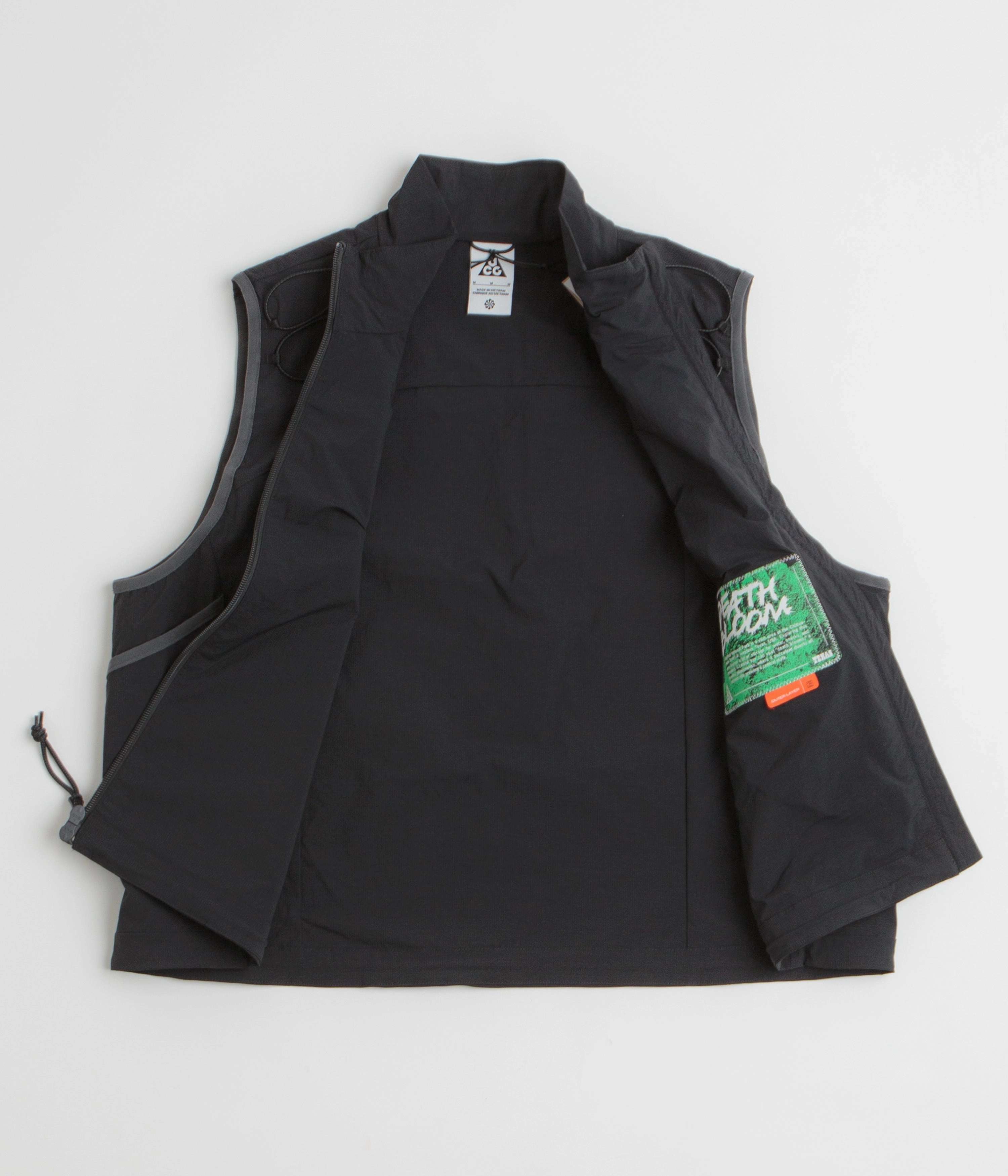Nike ACG Death Bloom Vest - Black / Anthracite / Summit White Purse Flexible Elbow Panels
