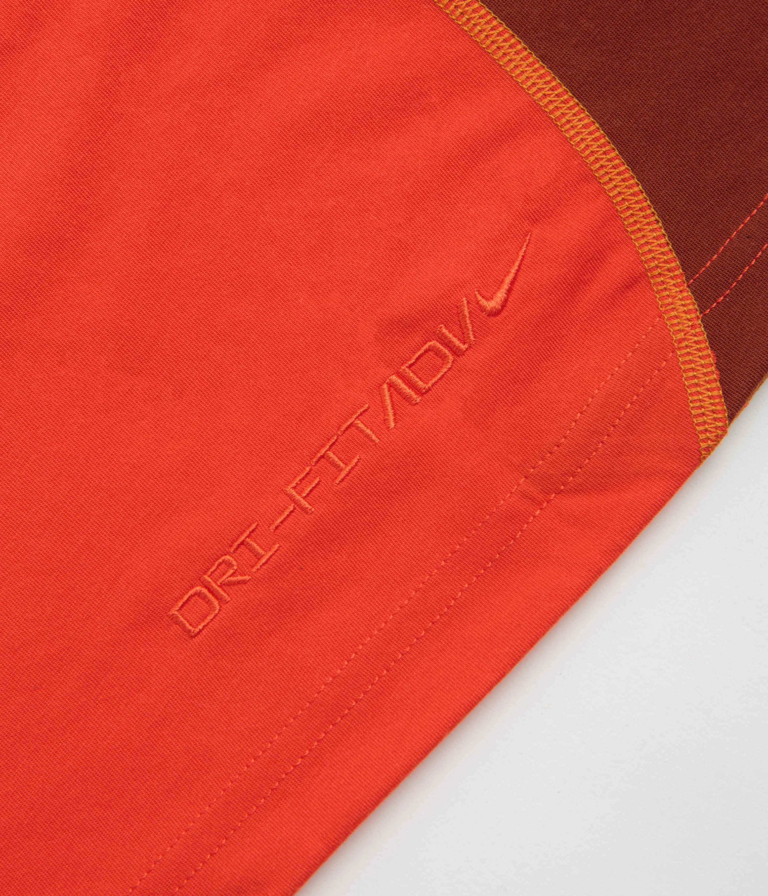 Nike ACG Goat Rocks T-Shirt - Picante Red / Cinnamon / Summit White Versatile Layering Bold Comfort