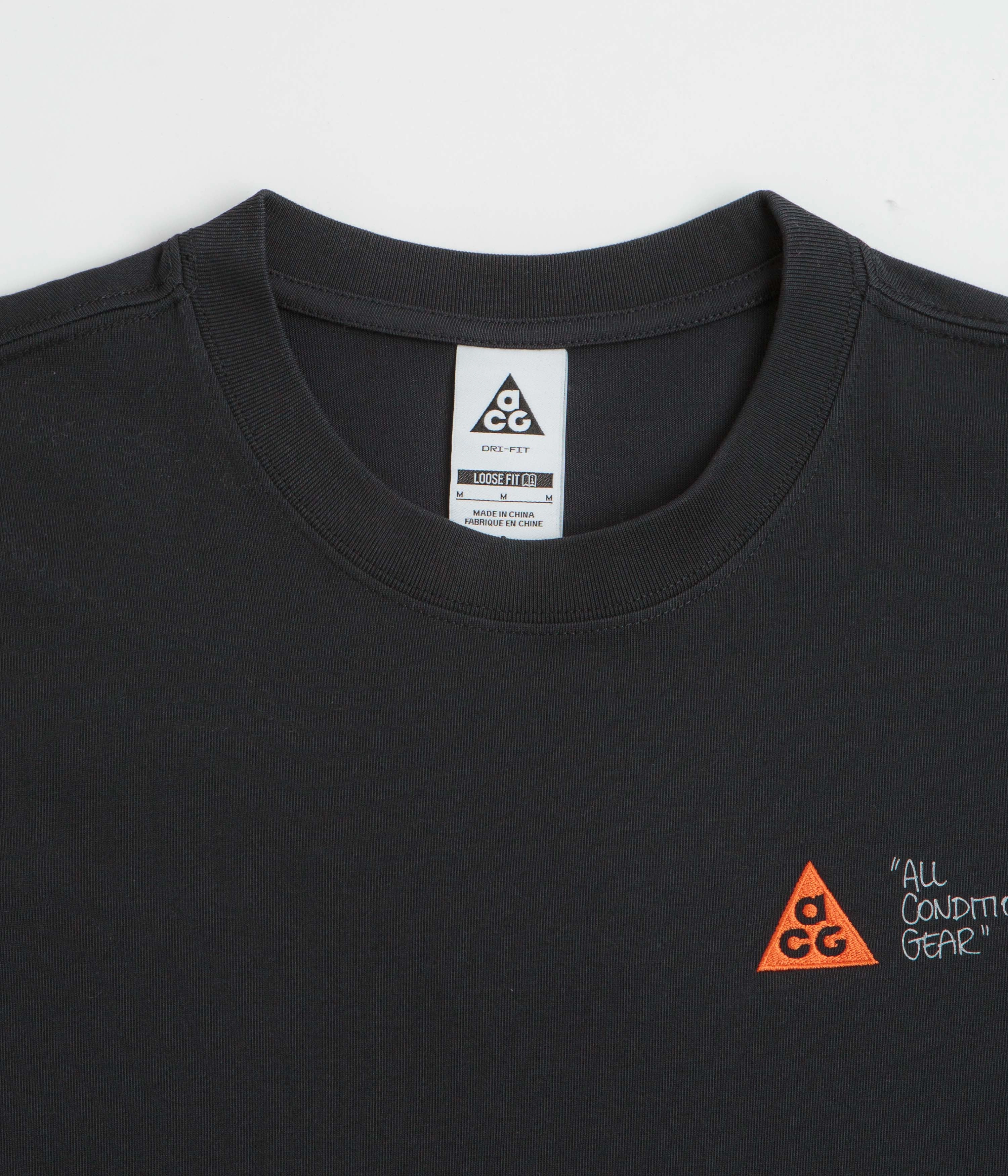 Nike ACG Guide T-Shirt - Black Camping practicality Minimalist Apparel