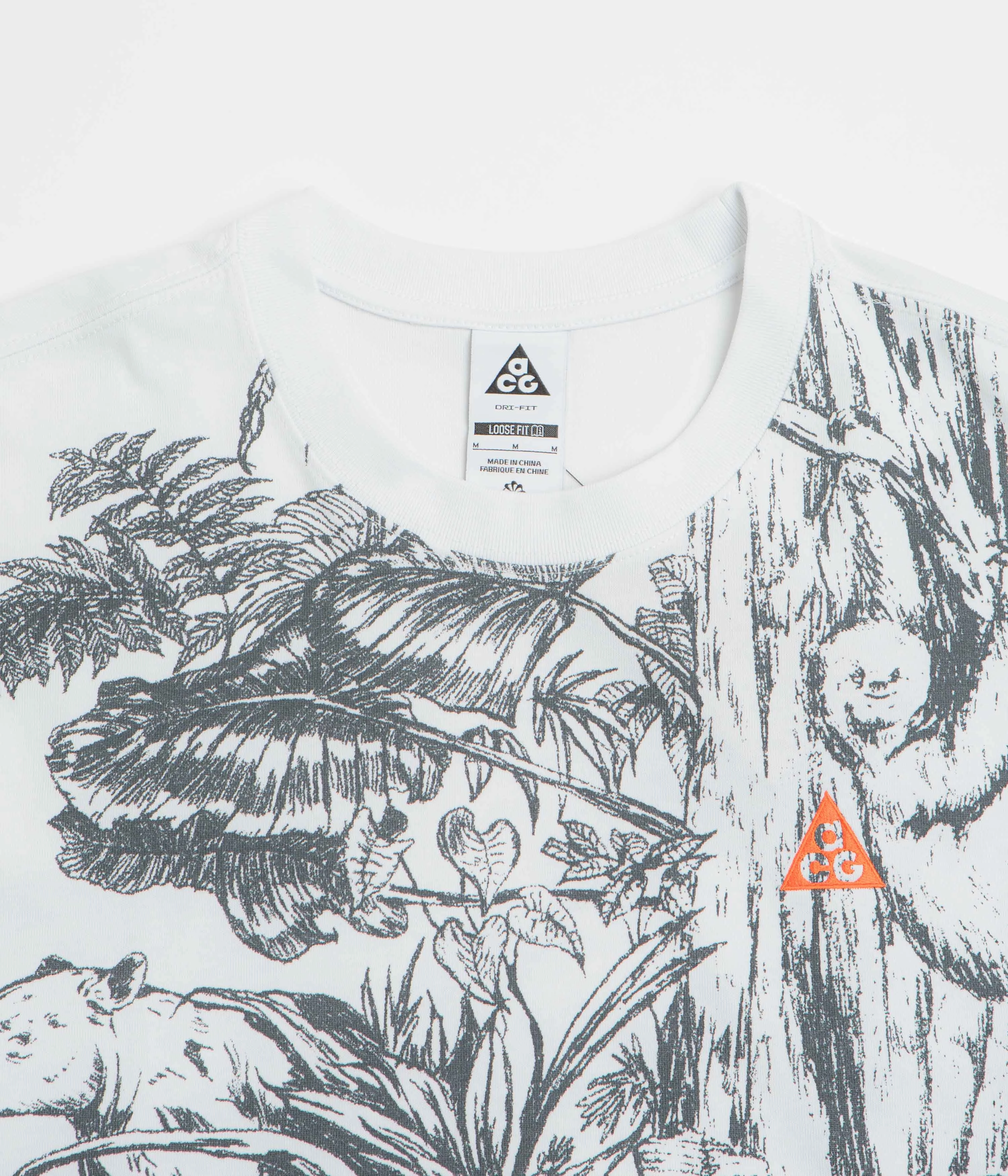 Nike ACG Jungle T-Shirt - Summit White Thermoregulating Fabric High Durability Weave