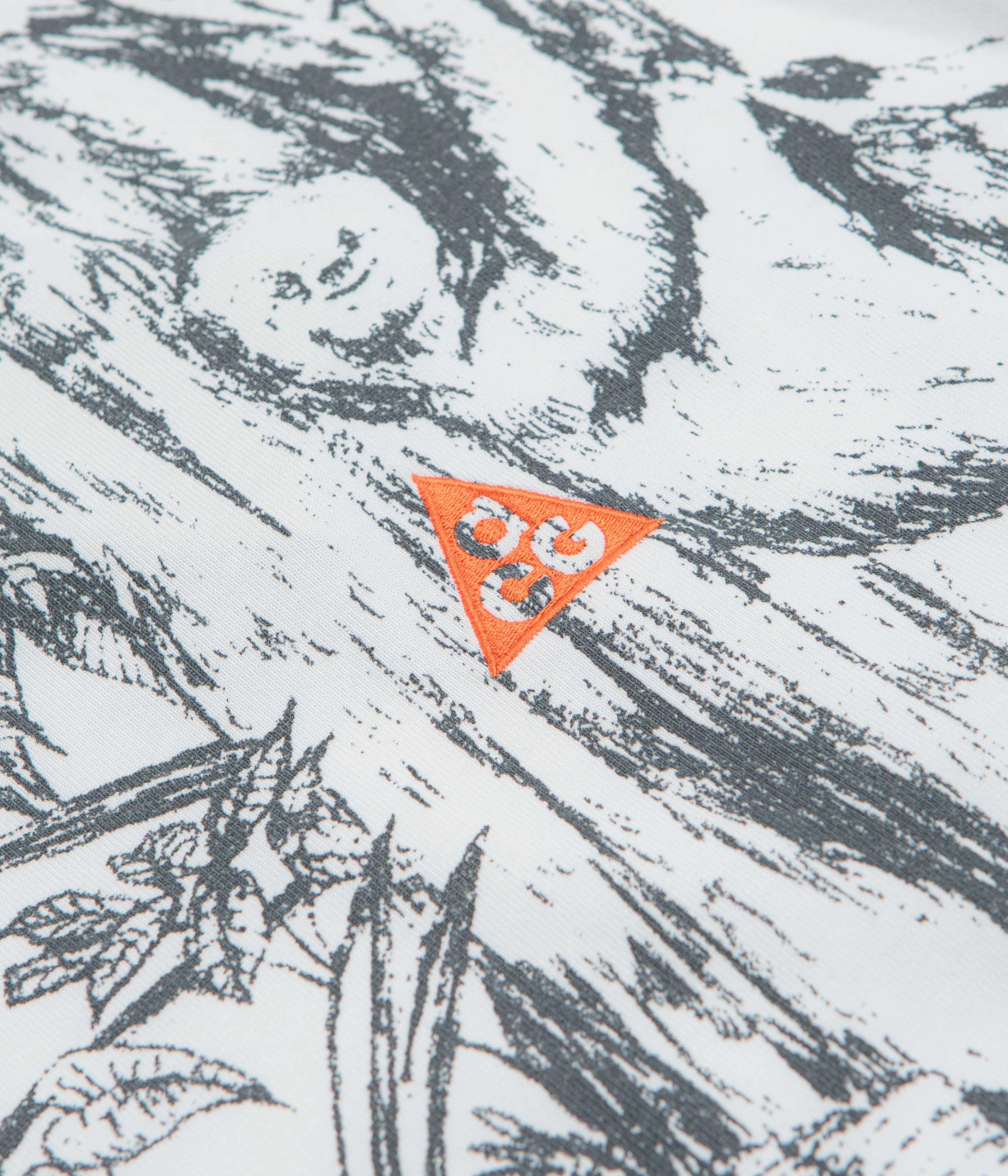 Moisture Management Nike ACG Jungle T-Shirt - Summit White