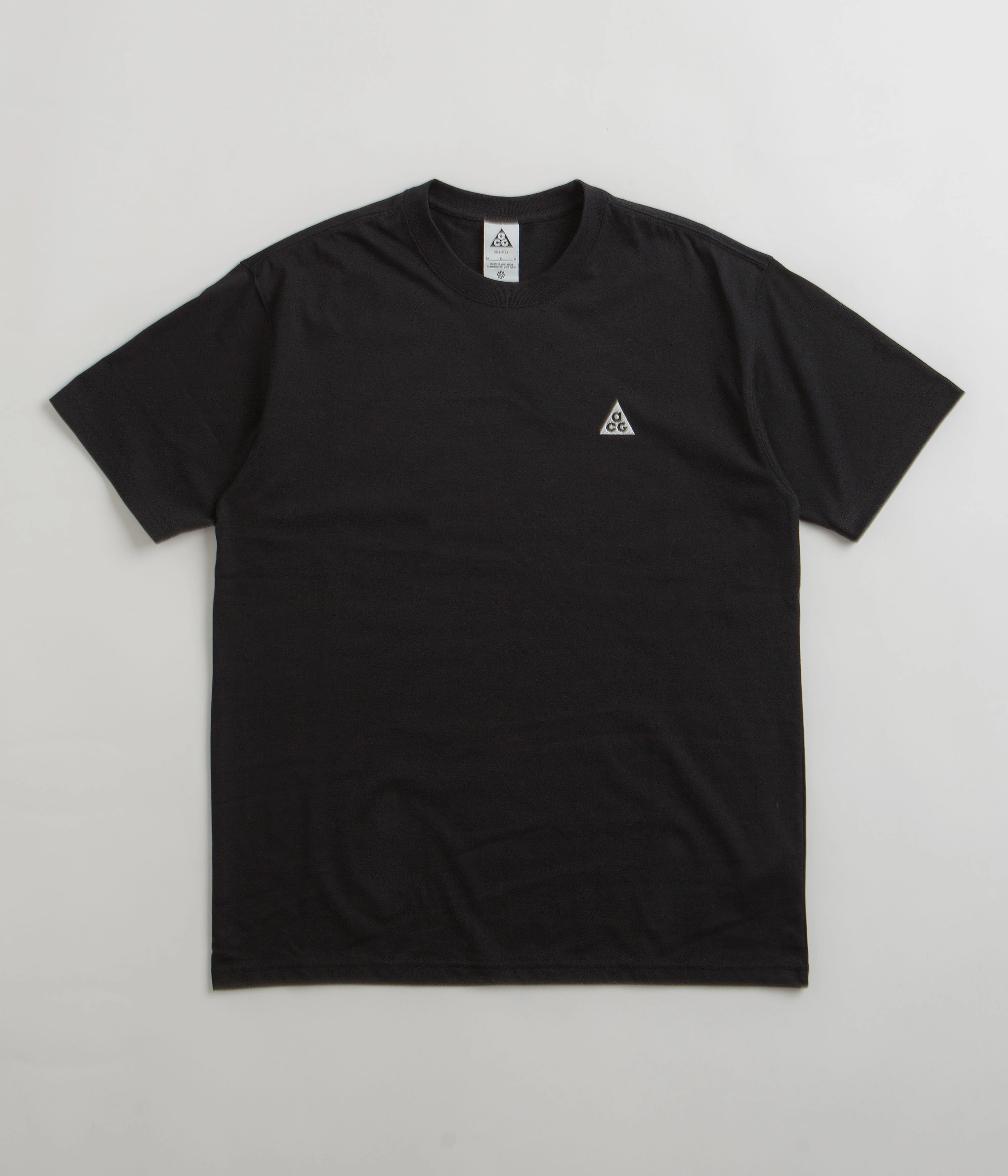 Nike ACG LBR T-Shirt - Black Sleek Style Soft Fit Wear