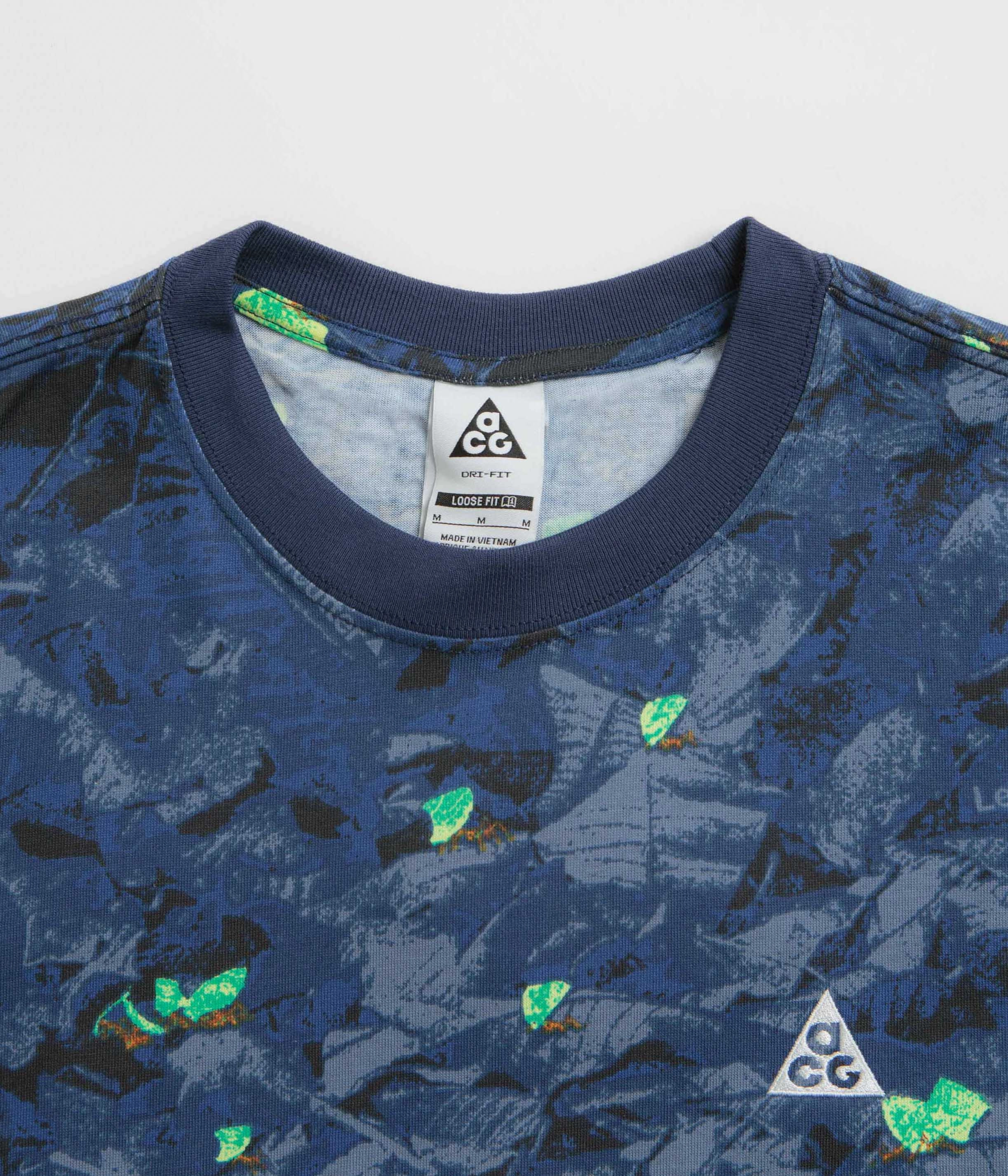 Layered Hem Detail Nike ACG Leafcutter T-Shirt - Midnight Navy