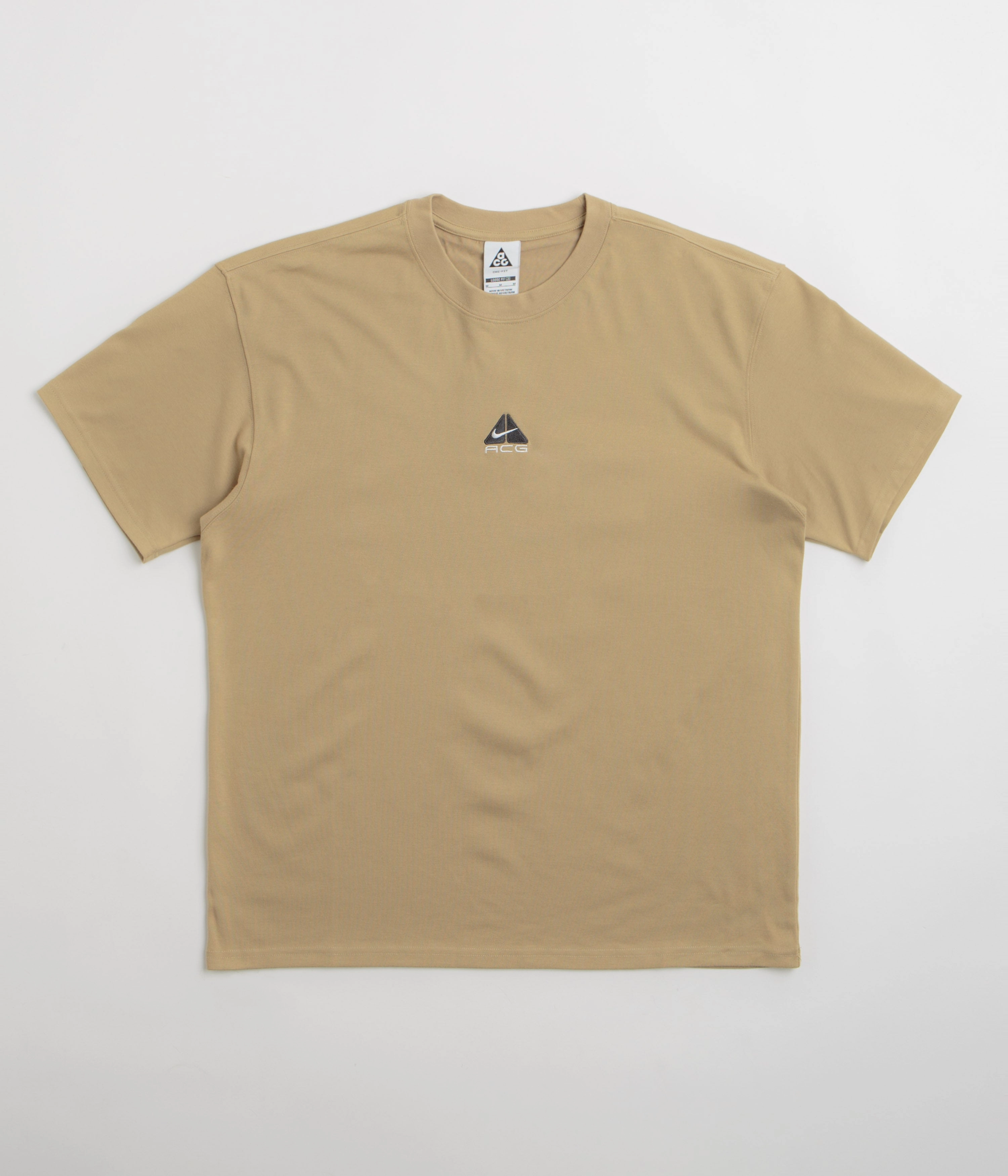 Eco Friendly Dyes Nike ACG Lungs T-Shirt - Parachute Beige