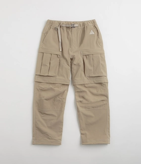 Chic Wear Nike ACG Smith Summit Cargo Pants - Khaki / Light Iron Ore / Summit White
