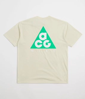 Garment Dyed Technique Nike ACG Tri Logo T-Shirt - Light Khaki