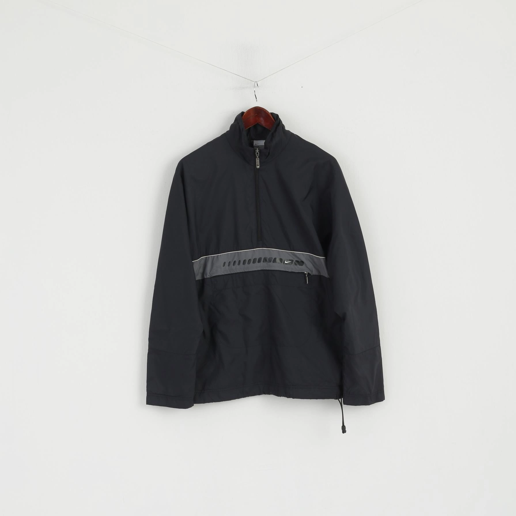 Nike Men M Jacket Black Pullover Activewear Retro Lightweight Pocket Sport Top Stylish Warmth