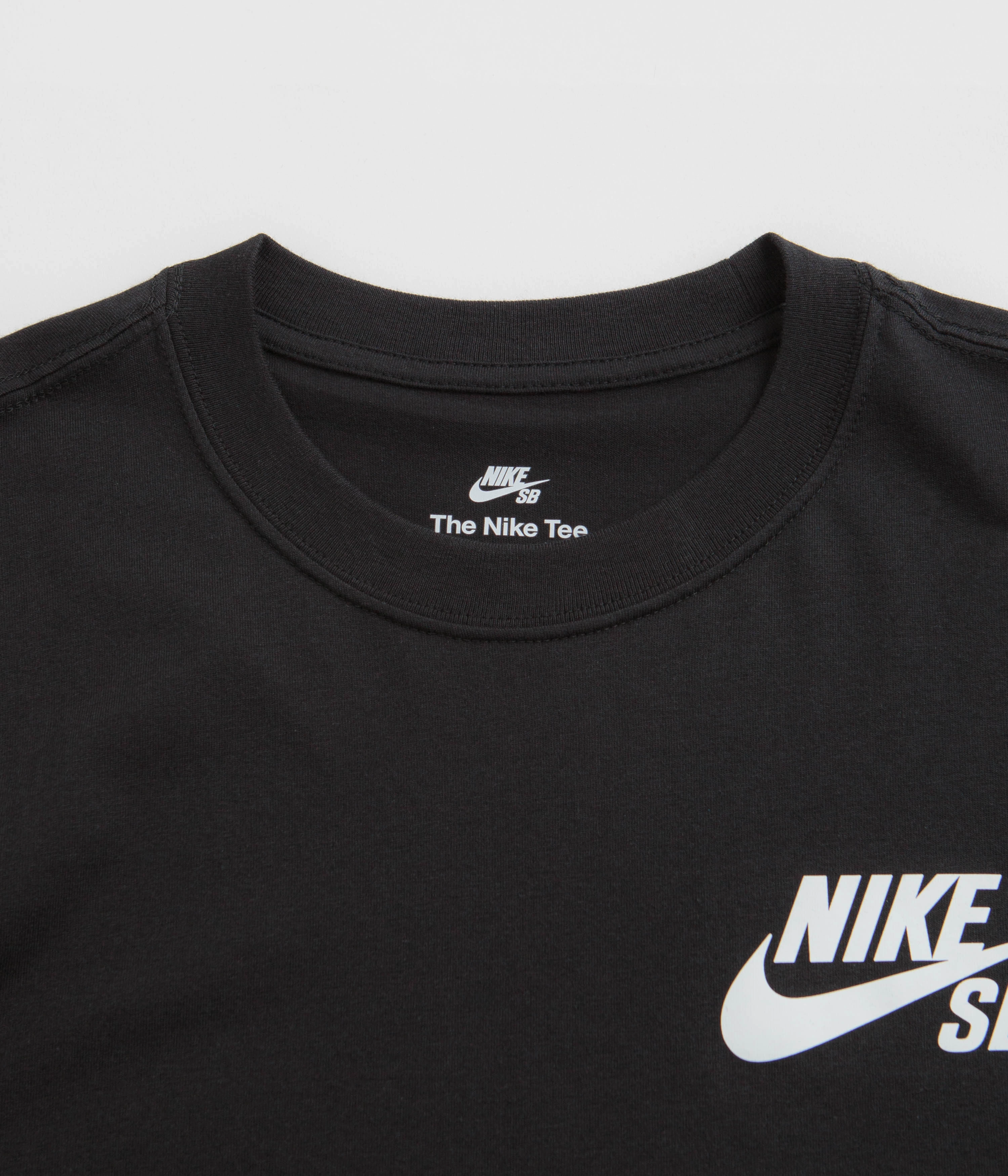 Nike SB Logo T-Shirt - Black / Black / White Weekend Essential Anti Pilling Treatment