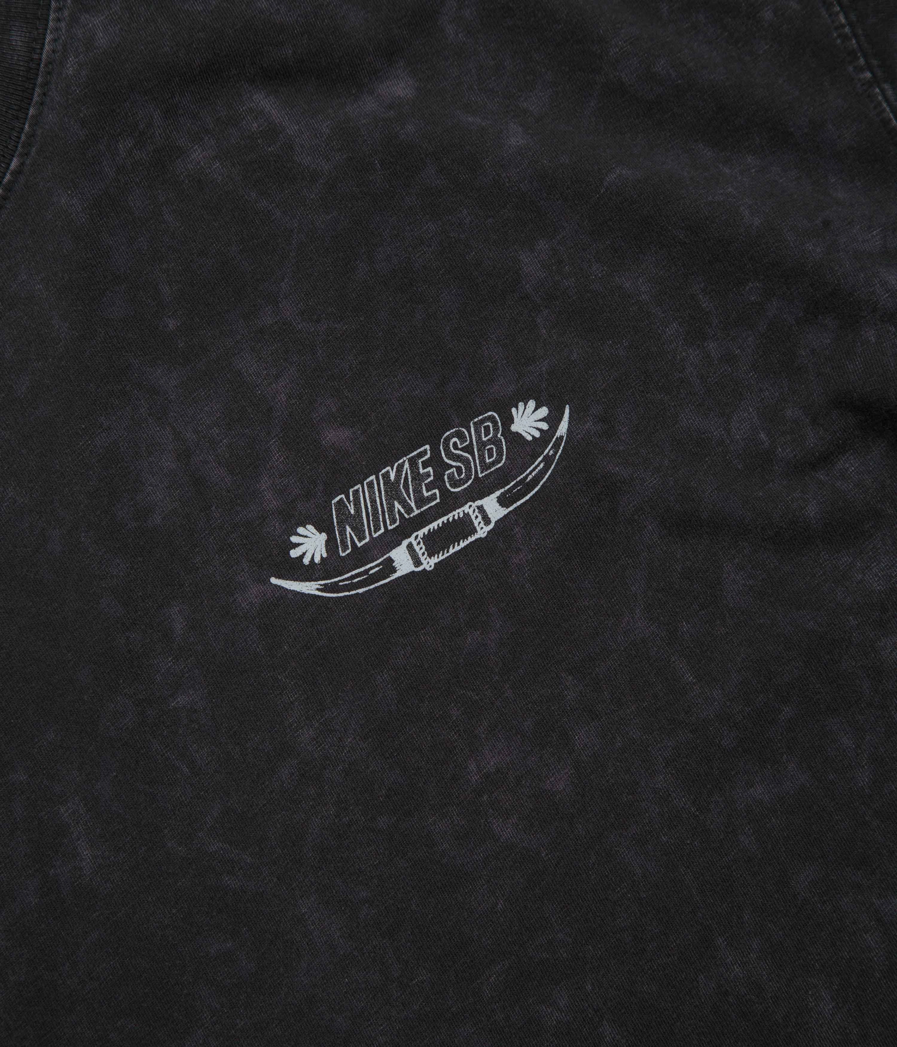 Light and Breezy Trendy Comfort Nike SB Western Bee T-Shirt - Off Noir