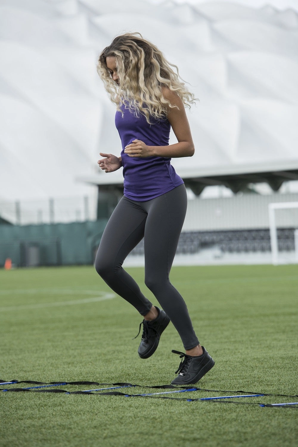 Girlie Cool Vest | ARCTIC WHITE AntiOdor Technology Fashion - forward