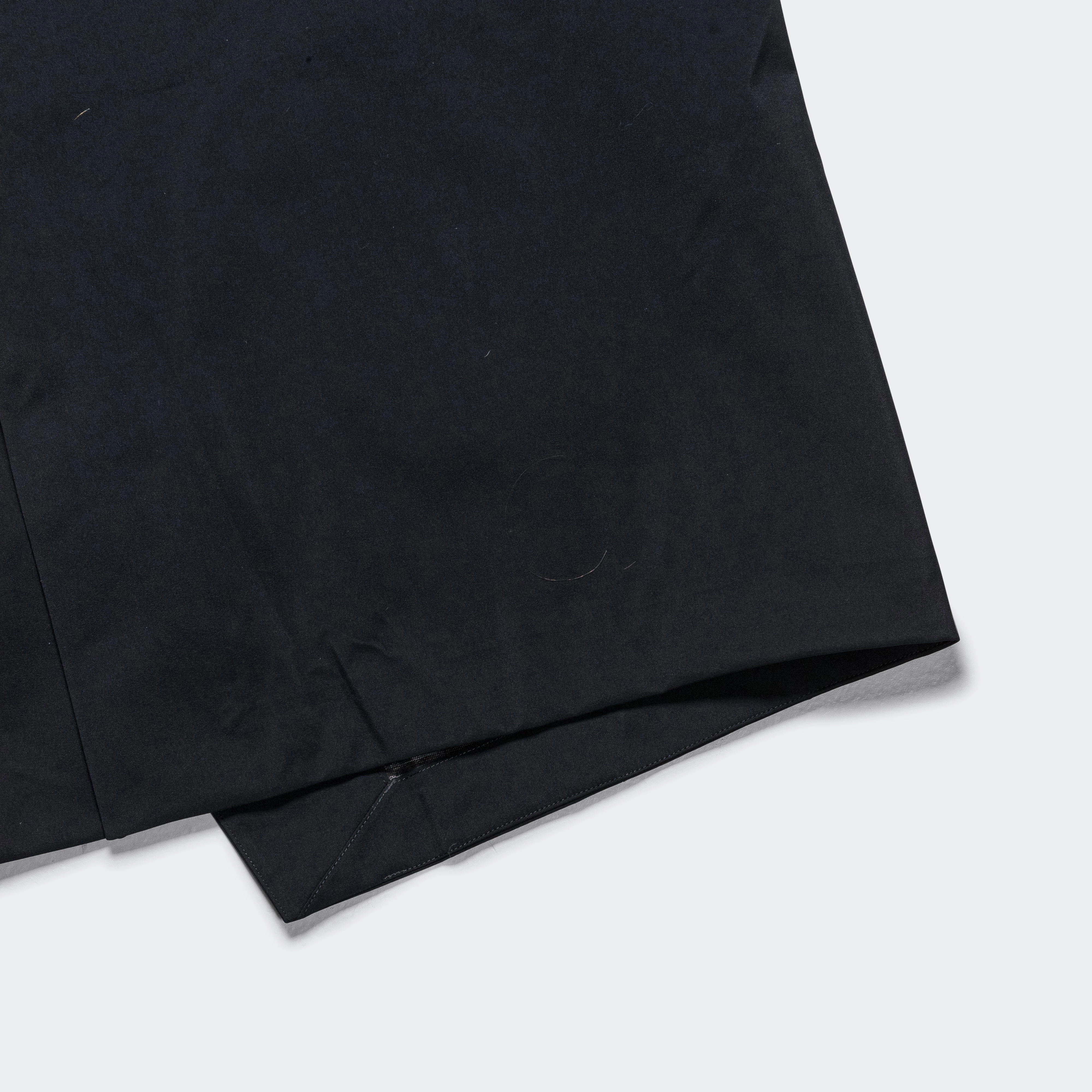 Monitor Coat - Black Zippered Pockets Modern Layers