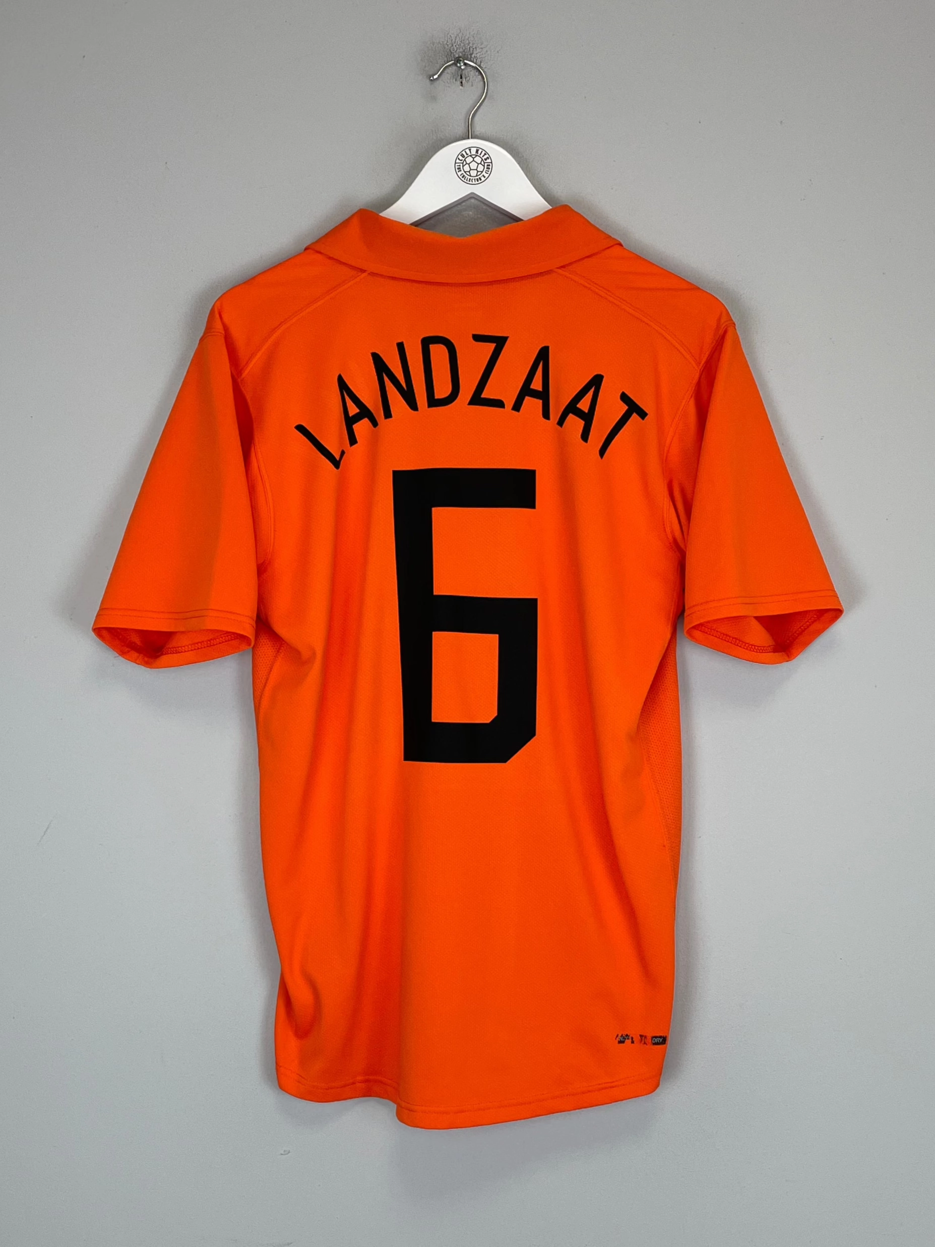 2006/08 NETHERLANDS LANDZAAT #6 HOME SHIRT (M) NIKE Flexible Comfort Raglan Sleeve
