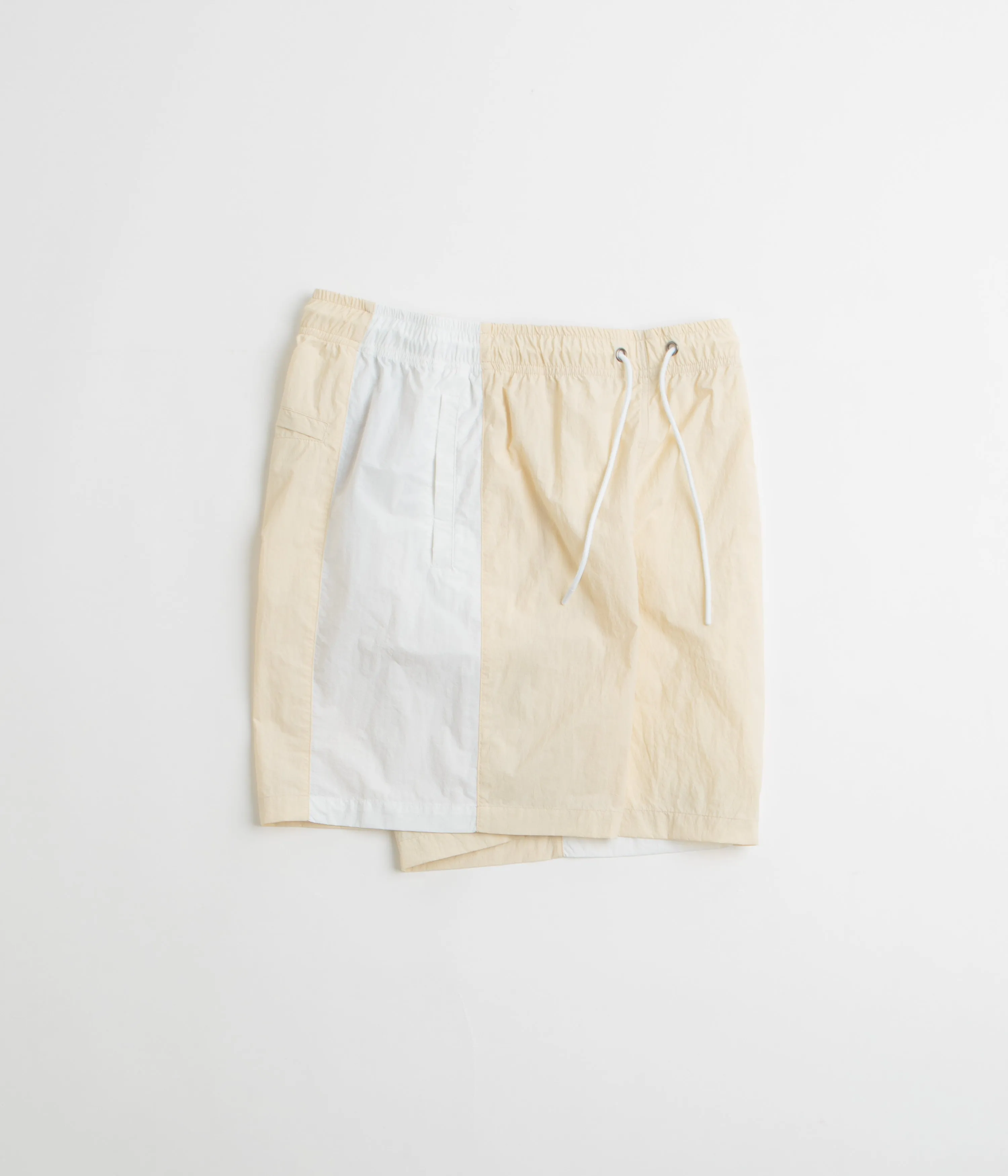 Breathable fabric construction windproof Parlez Copa Shorts - White