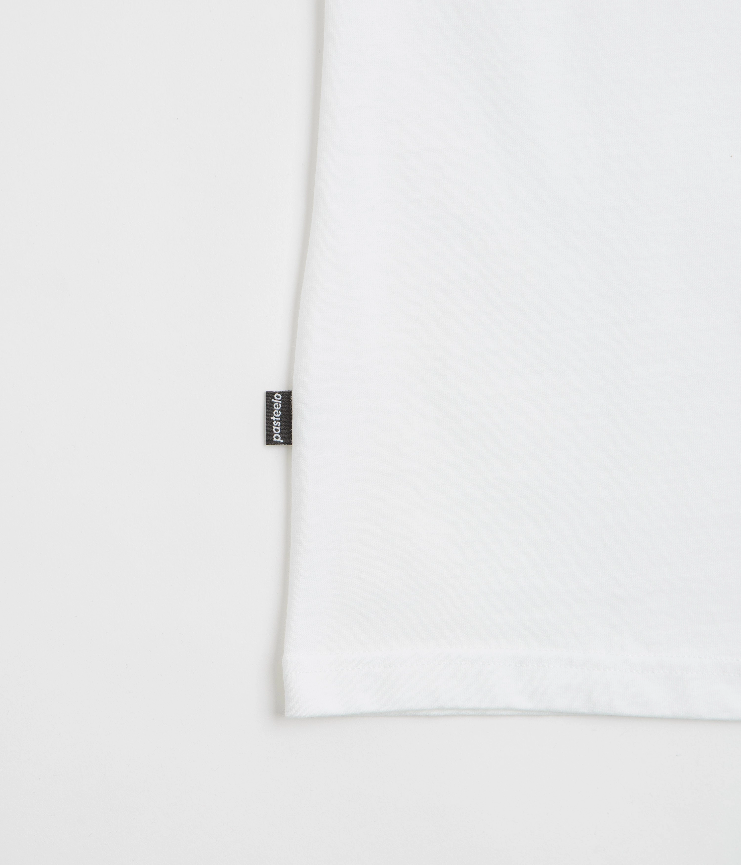 Comfy Design Pasteelo Pocket T-Shirt - White
