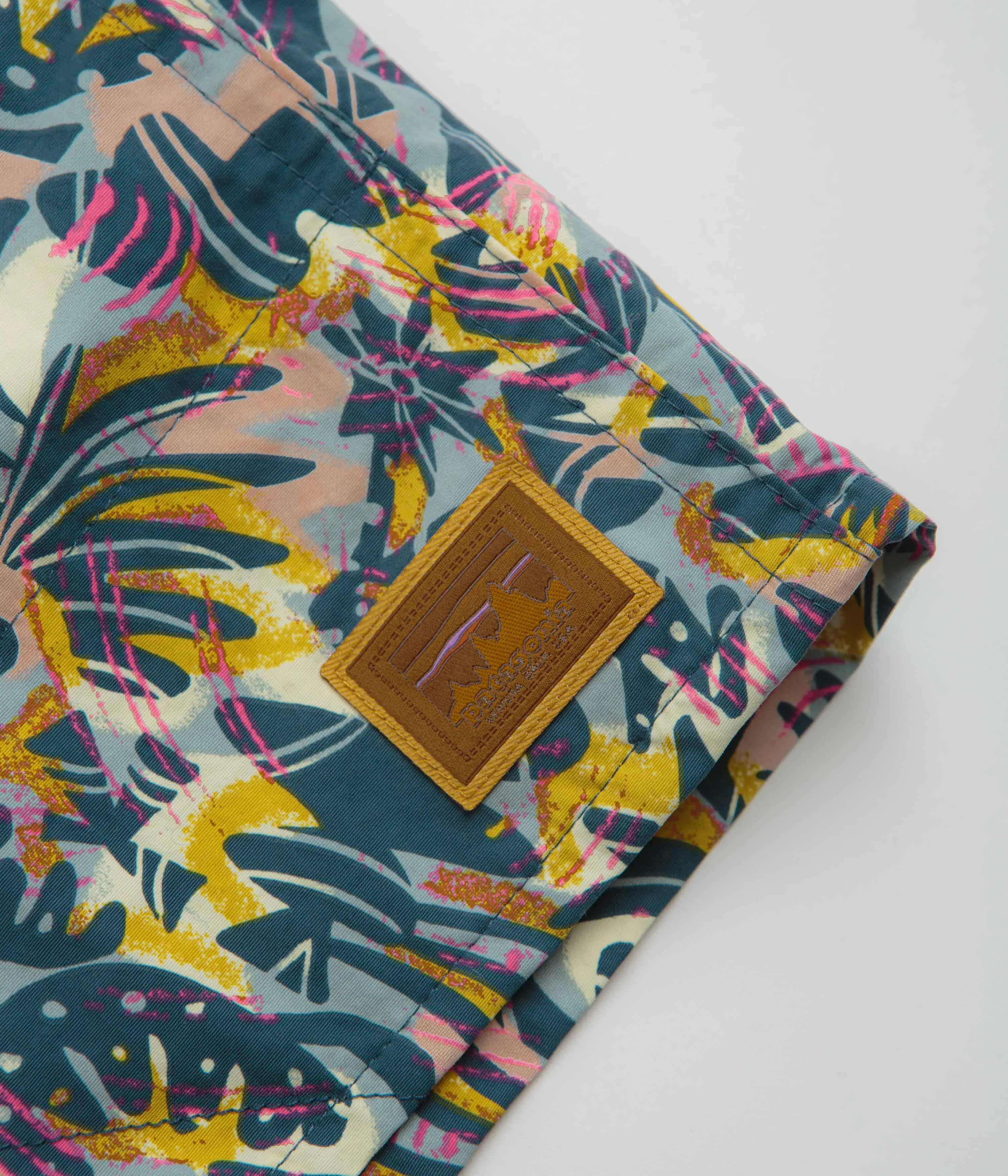 Stretch Fit Run Ready Patagonia Baggies Longs 7" Shorts - Wild Botanist: Tidal Teal