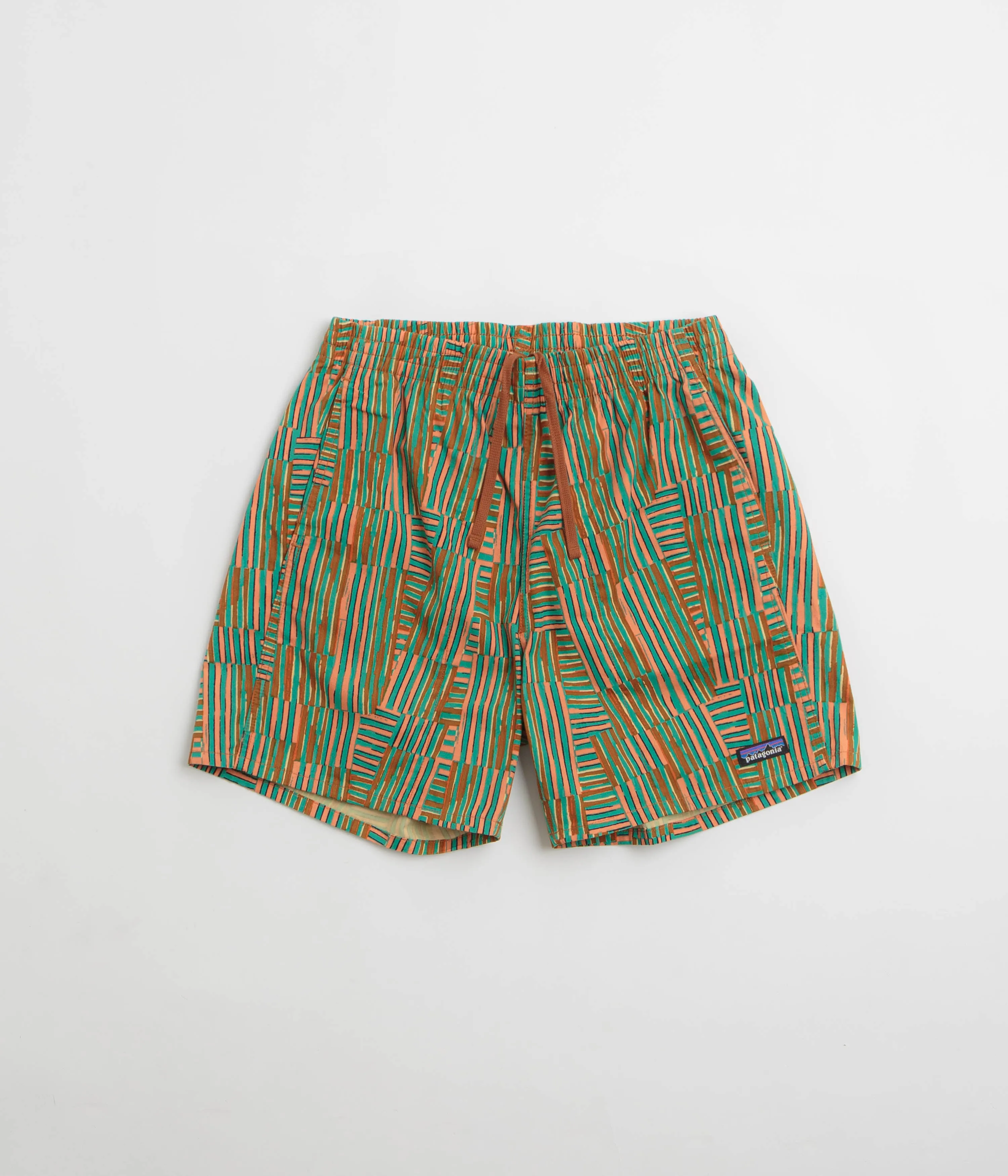 Quick Release Fastener high waisted Patagonia Funhoggers Shorts - Quilty Fitz: Heartleaf Green