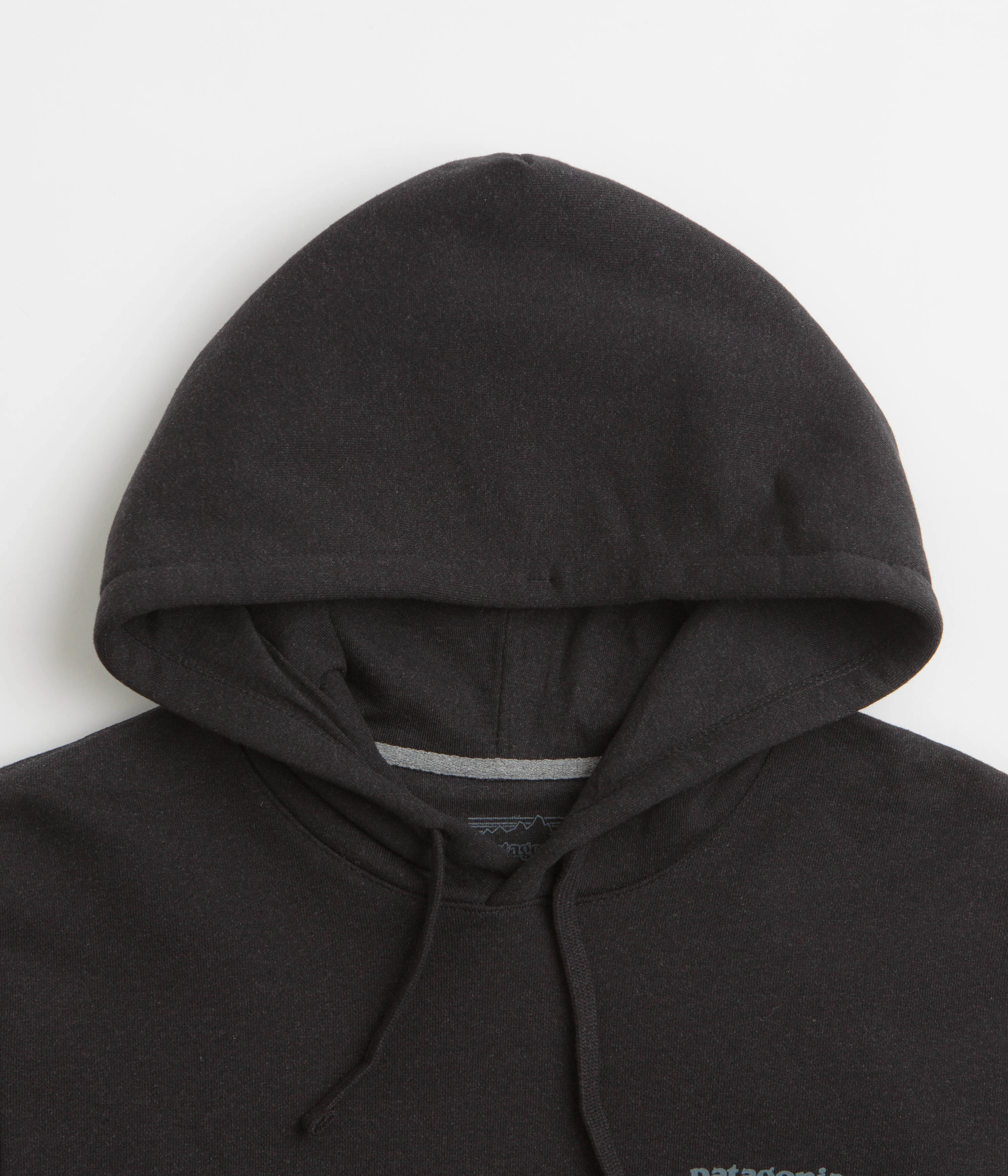 cleaning outfit Patagonia Fitz Roy Icon Uprisal Hoodie - Ink Black