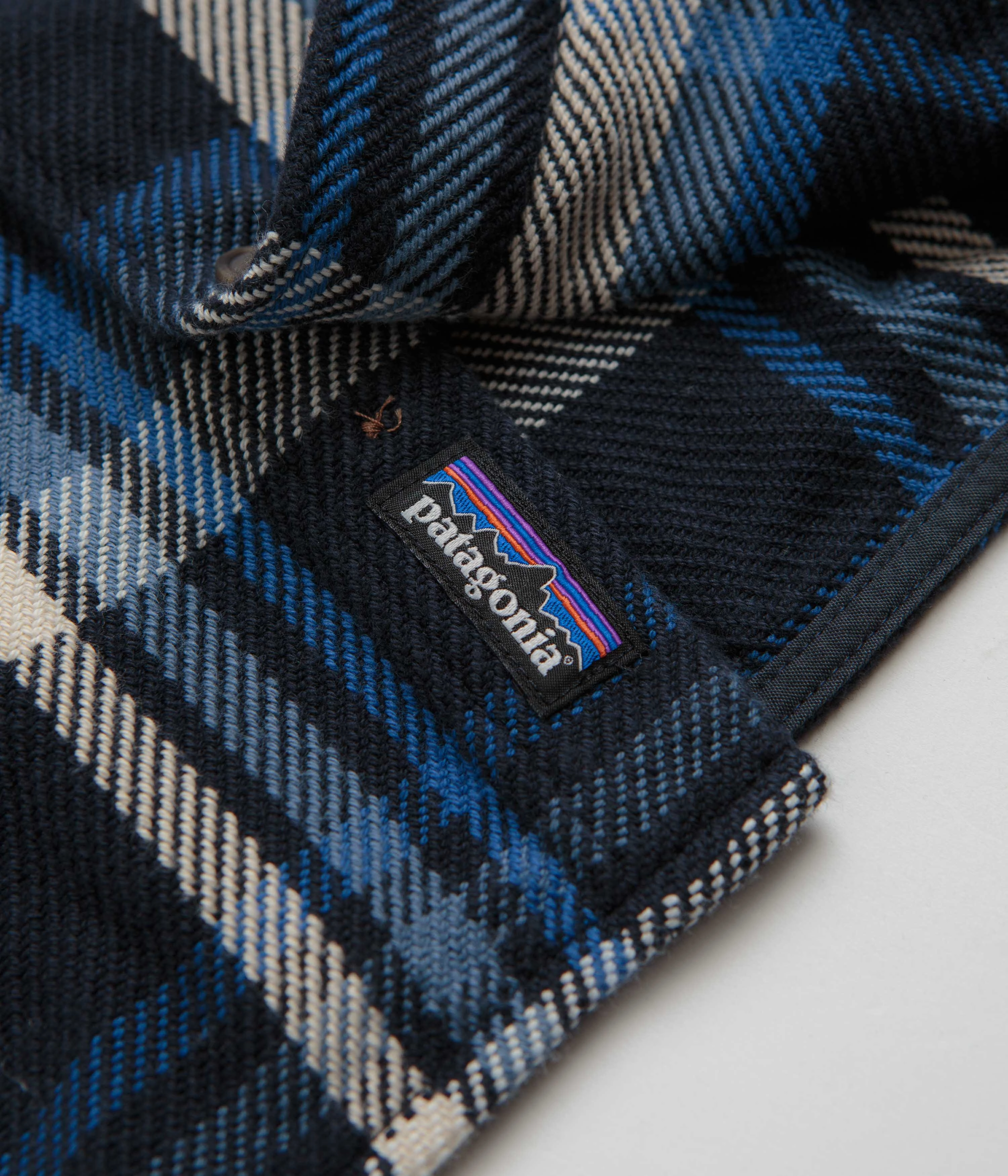 Patagonia Fjord Loft Shirt - Coastal Sunset: Pitch Blue Pure Cotton