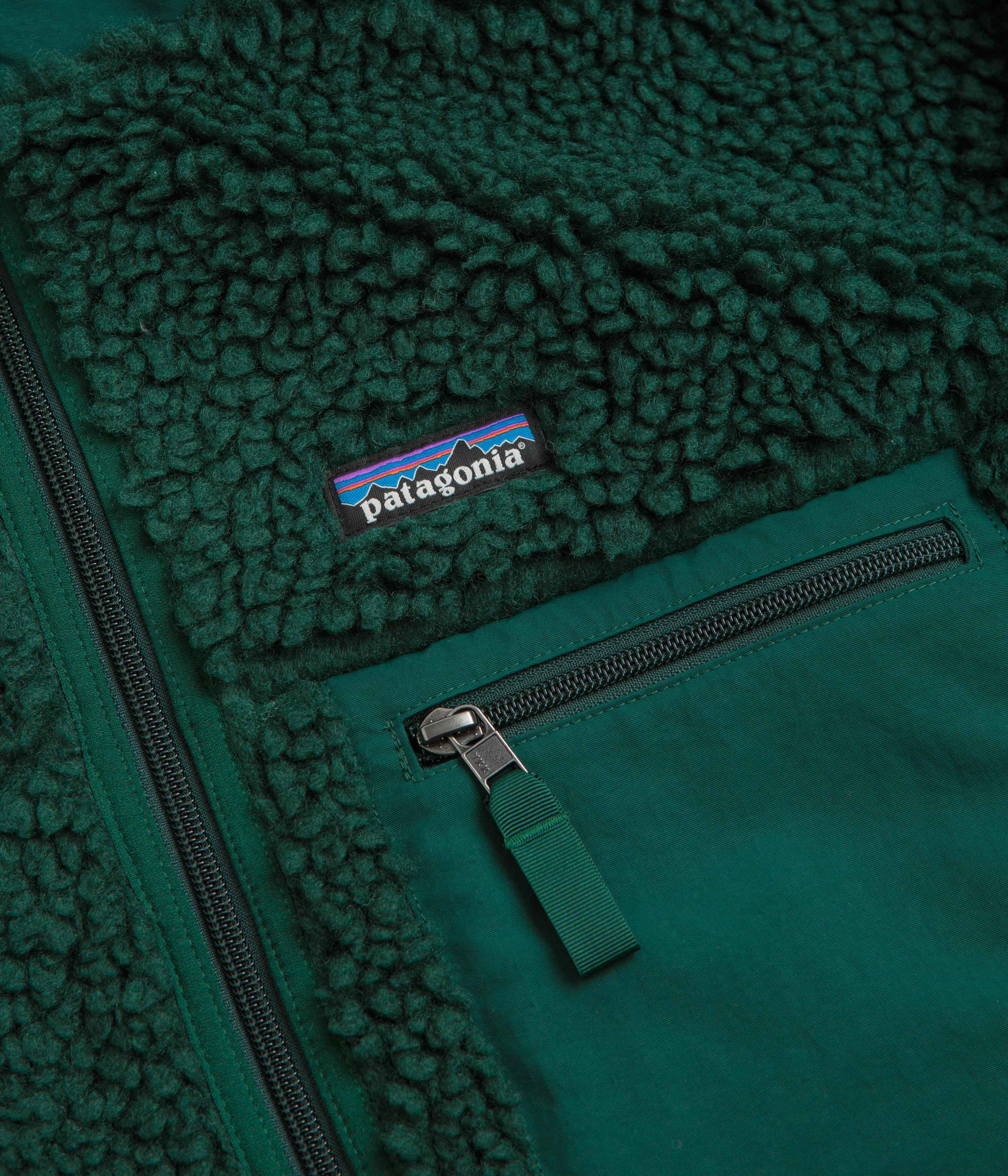 Patagonia Womens Classic Retro-X Jacket - Cascade Green Cozy Outfit Camping Gear