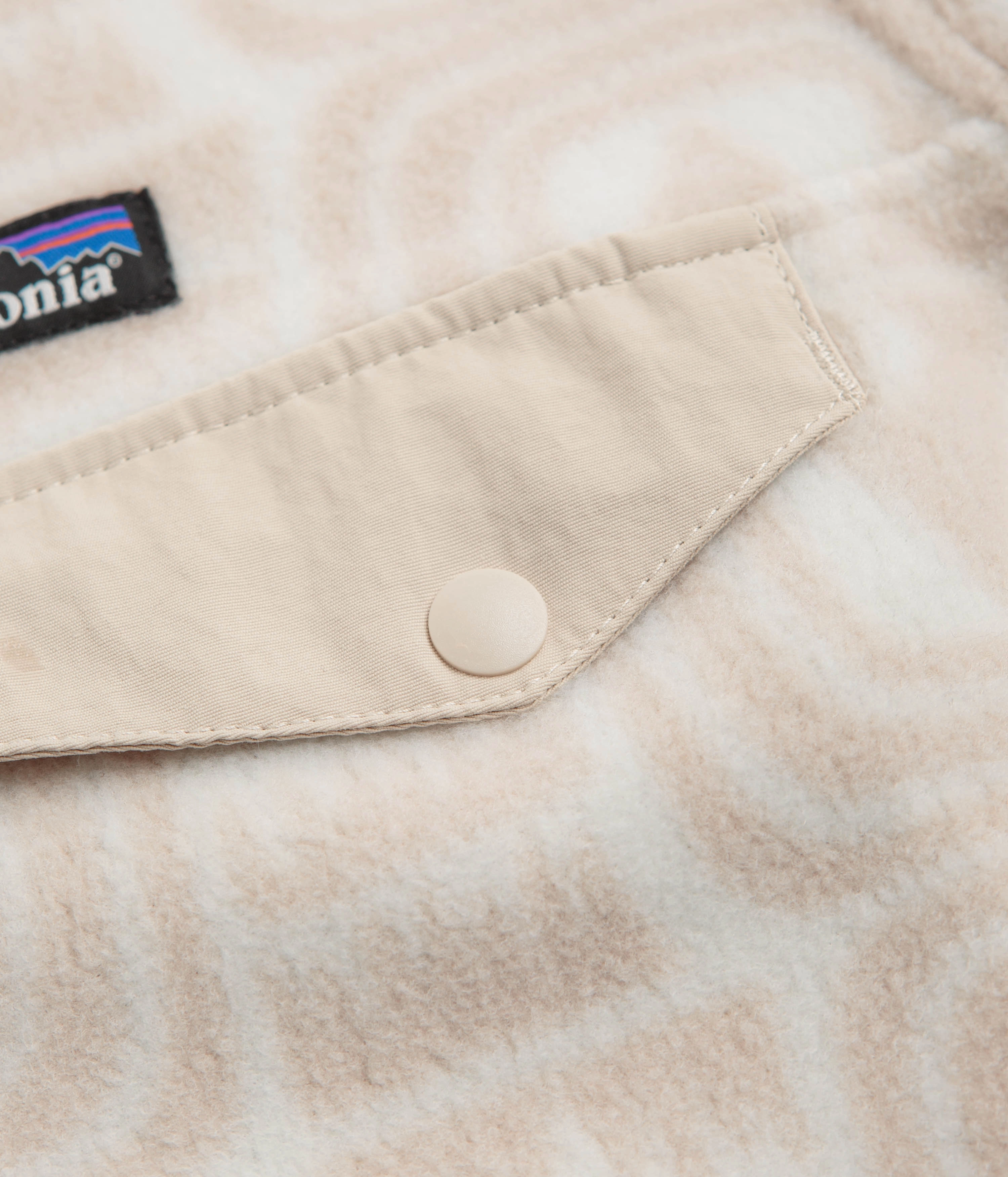 Cozy Layer Snow Games Patagonia Womens Lightweight Synchilla Snap-T Fleece - Flow: Dyno White