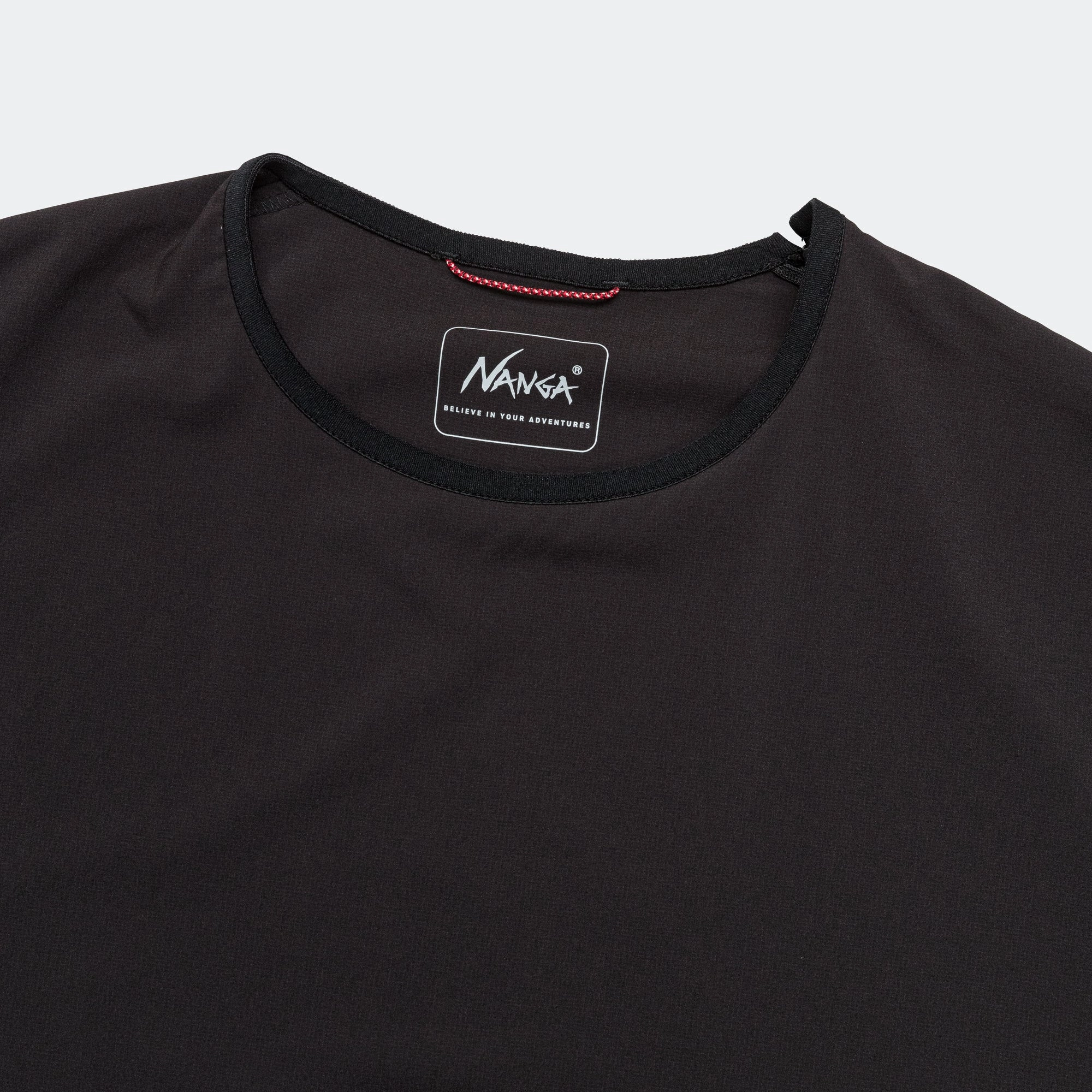 Fur combination V-Neck PLC Excursion Tee - Black