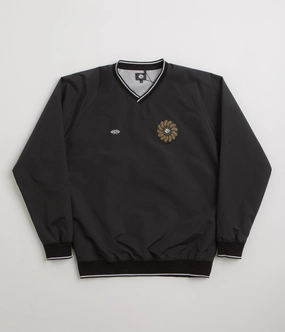 Easy Look Magenta Tres Tech V Neck Sweatshirt - Black