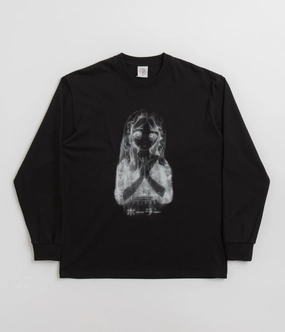 Polar Saint Kawaii Long Sleeve T-Shirt - Black Comfortable Piece