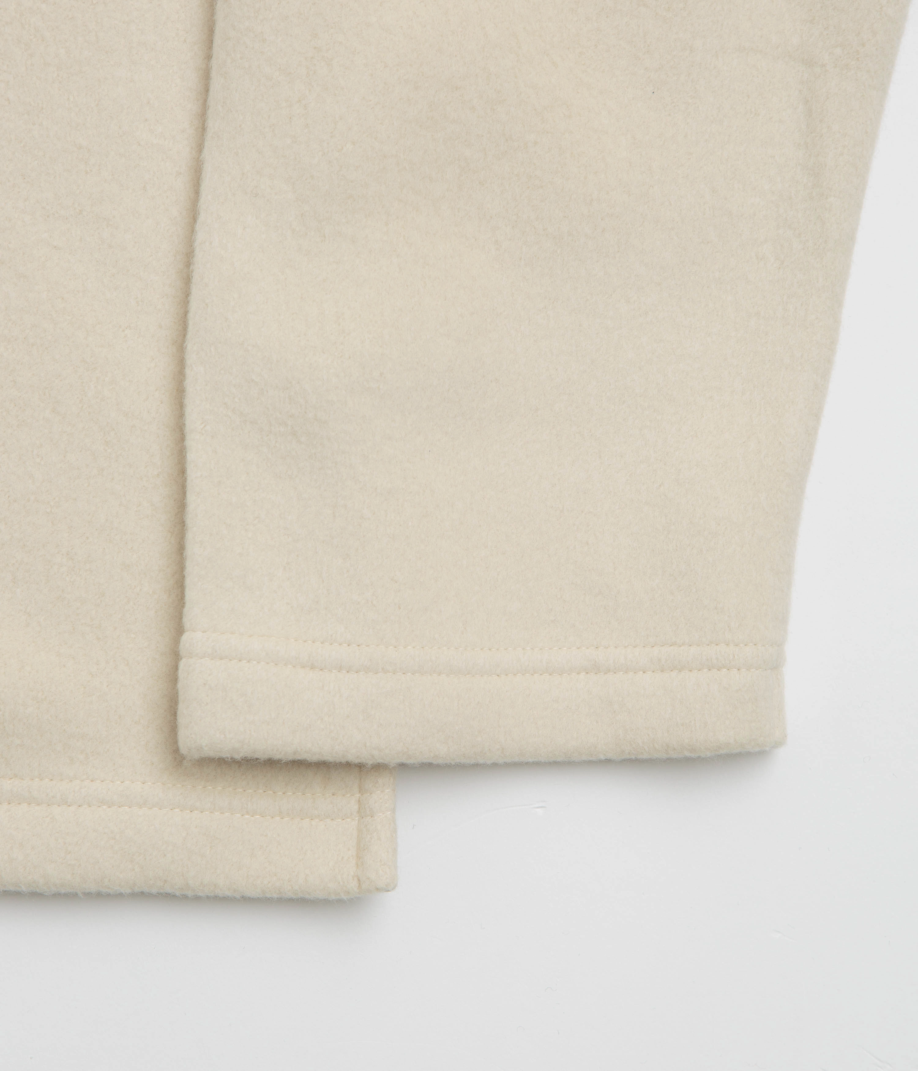 Core Chic Chilly Weather Style Polar Scott Sweatshirt - Sand