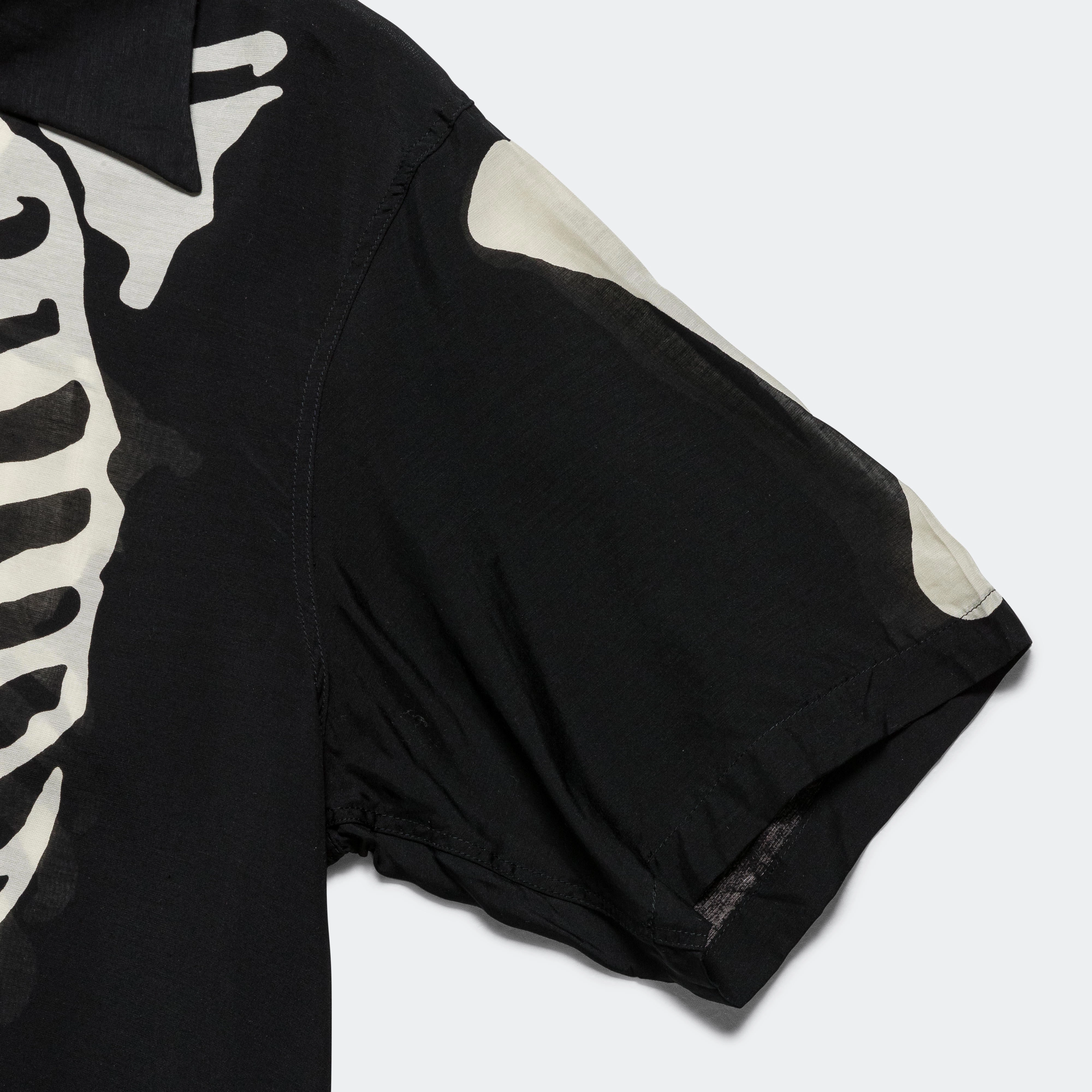 All-day Comfort Smooth Cotton Blend Silk Rayon BONE Aloha Shirt - Black