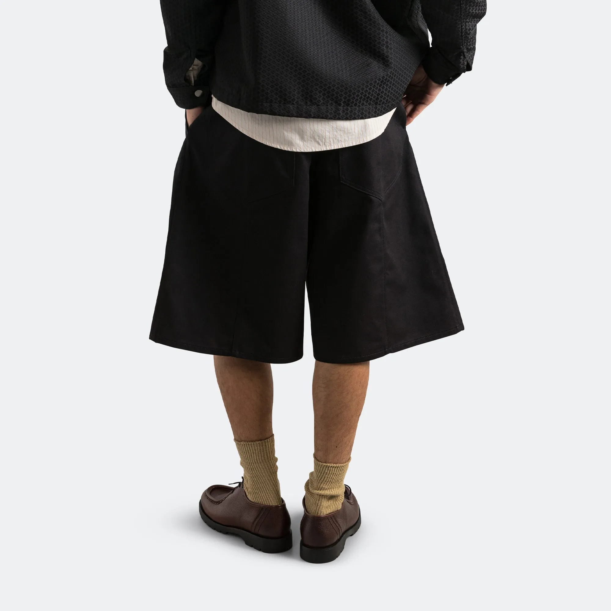 Pyramid Short - Black fitness enthusiasts Quick Dry Material